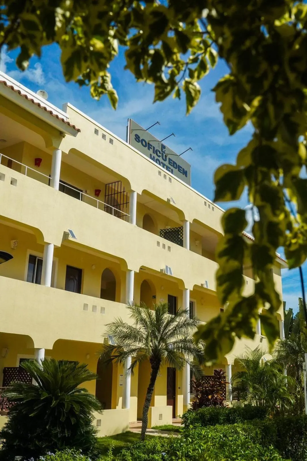 Property building in Soficu Hotel El Edén Dominicus