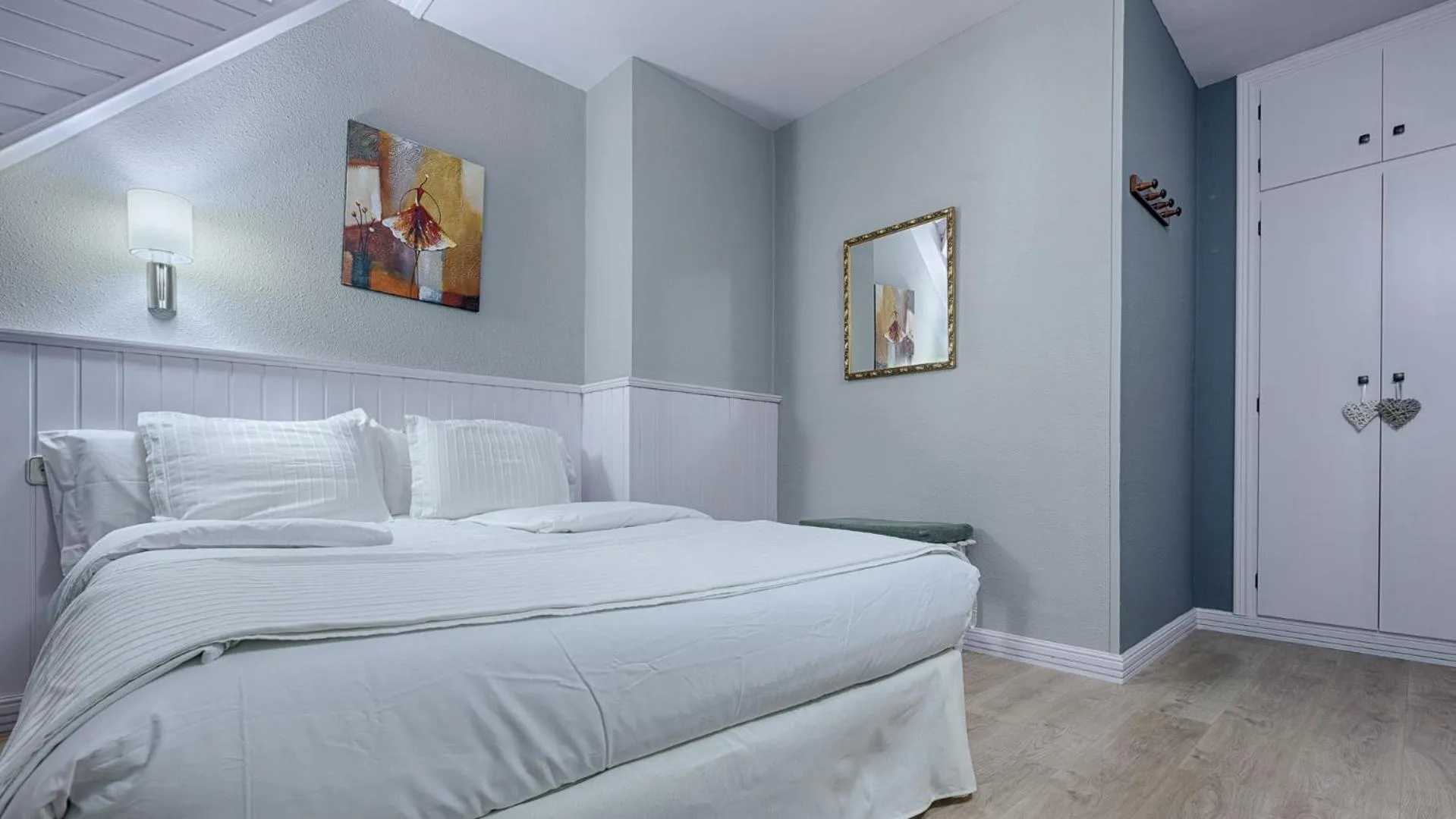 Bedroom, Bed in Hotel Ribaeta