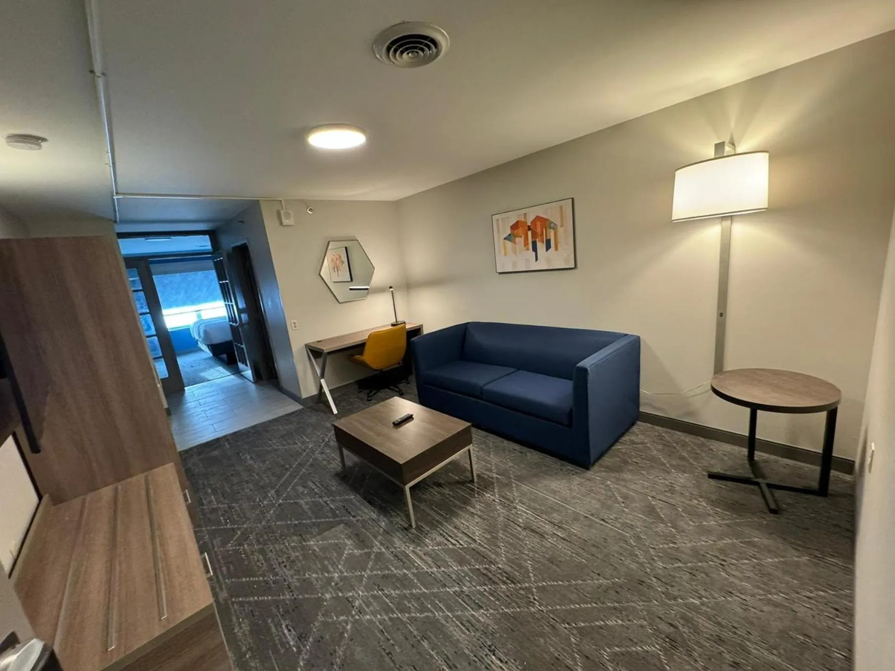 Photo of the whole room in Holiday Inn Express & Suites Port Washington by IHG