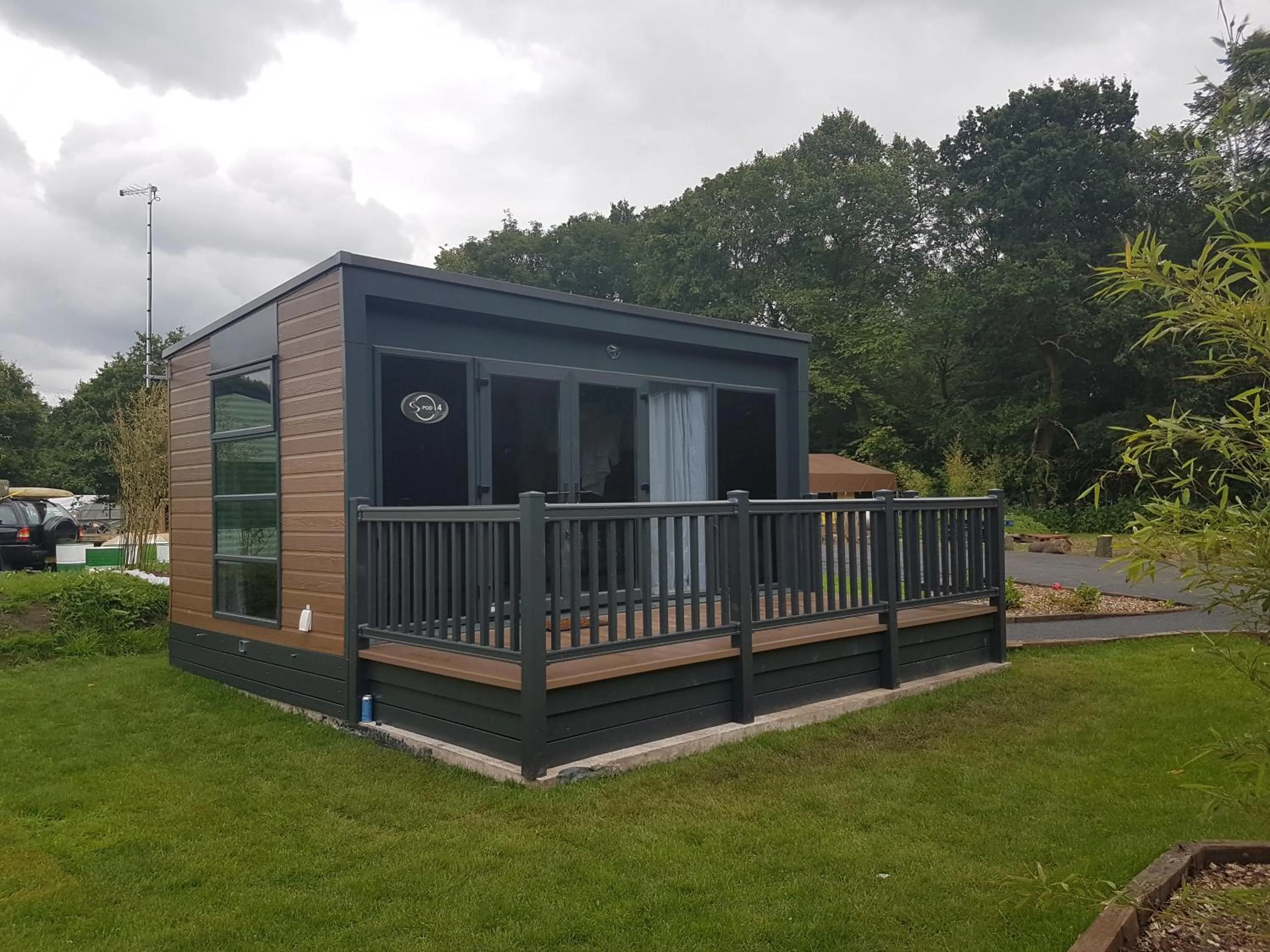 Property building in The Gulliver's Hotel