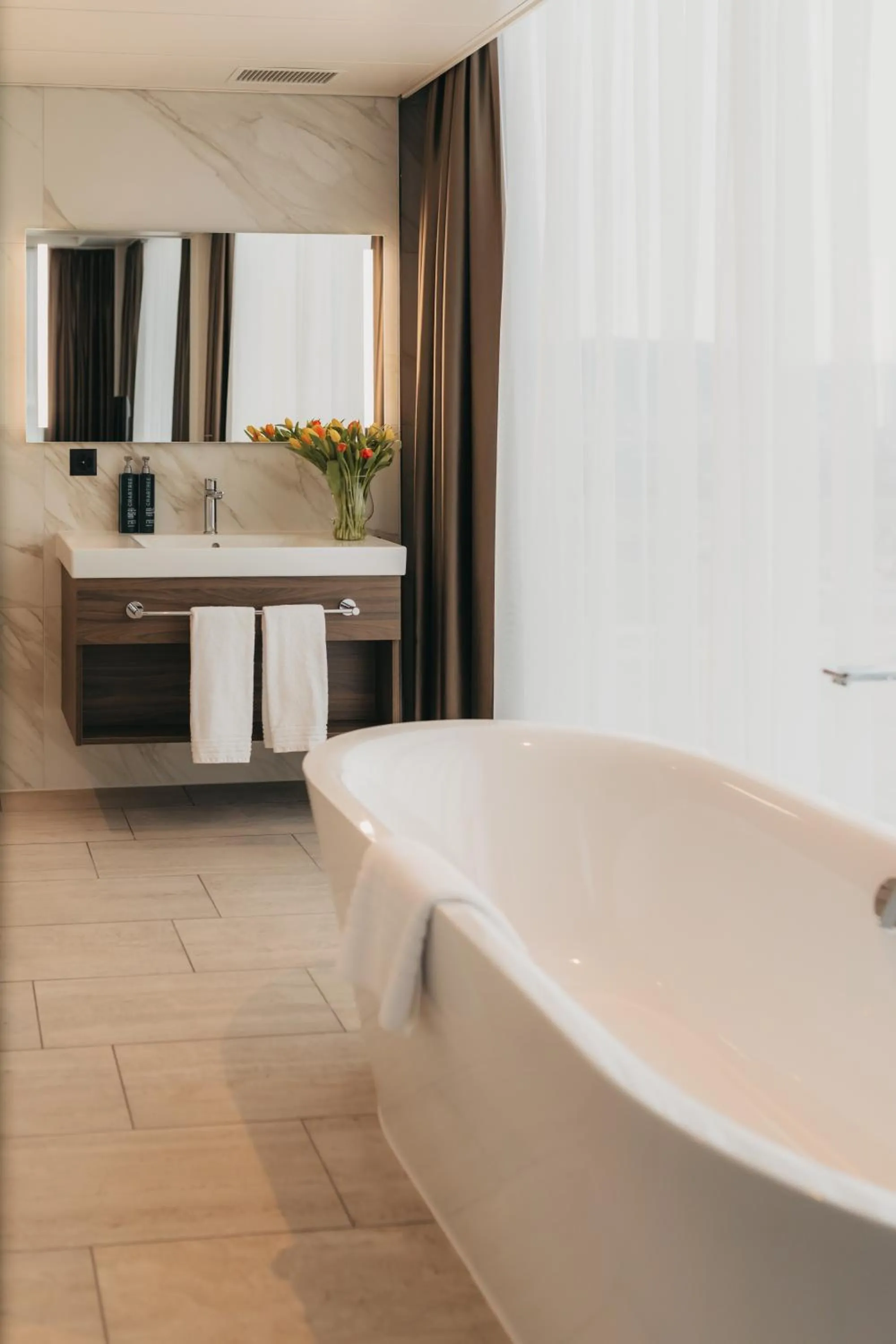 Shower in IIP Apartments - Self Check-In