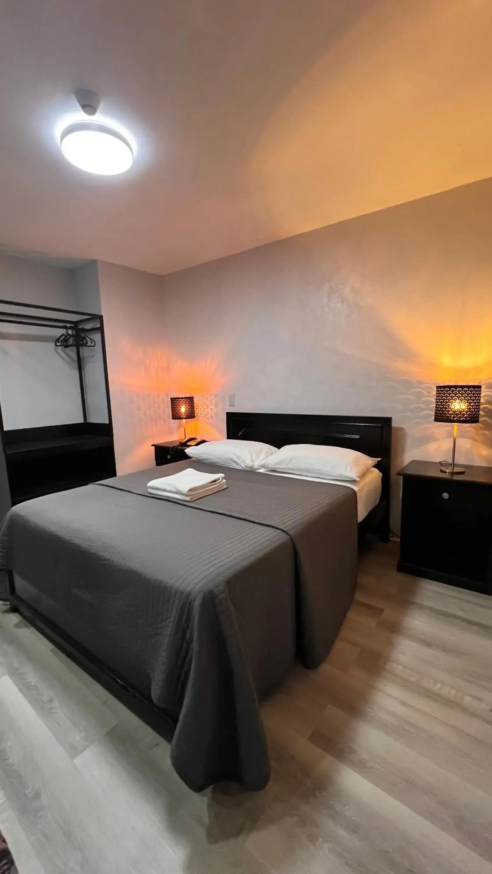 Double Room in Hotel Capada Double Room in Hotel Capada