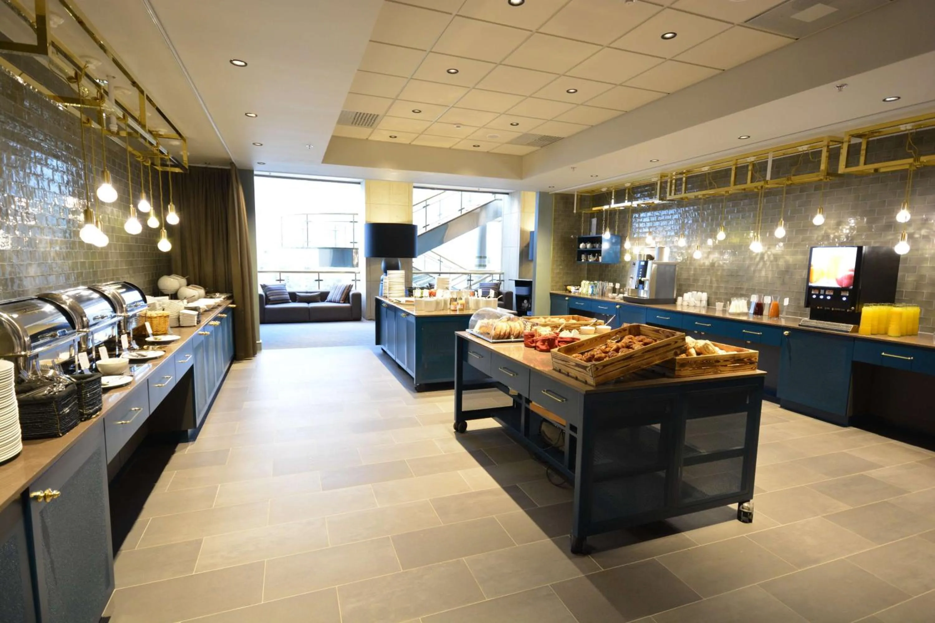 Restaurant/places to eat in Scandic Triangeln