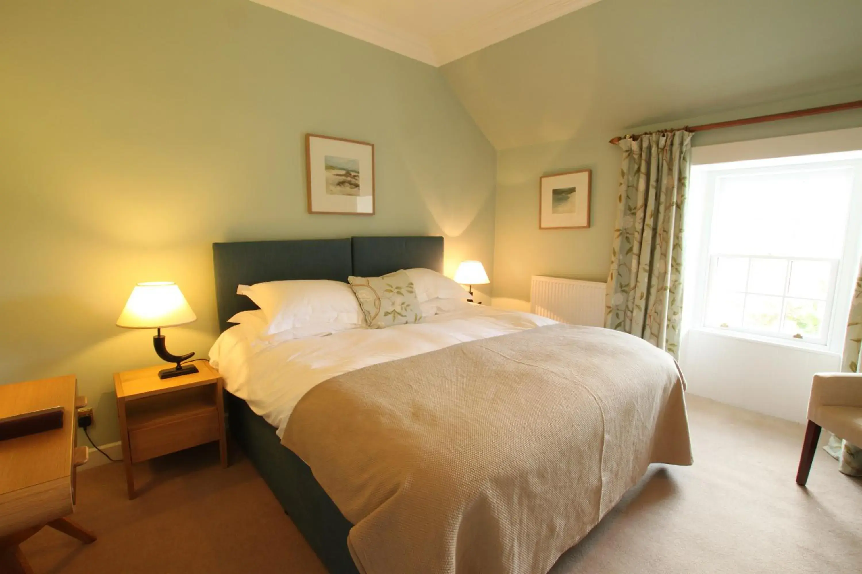 Superior Double or Twin Room in The Colonsay Hotel Superior Double or Twin Room in The Colonsay Hotel