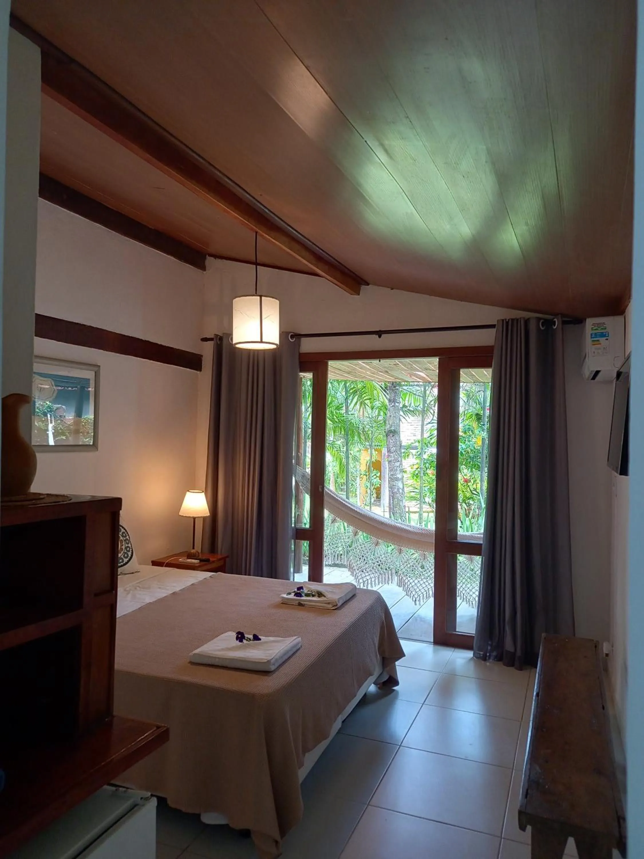 Bedroom, Bed in Pousada Atlântida