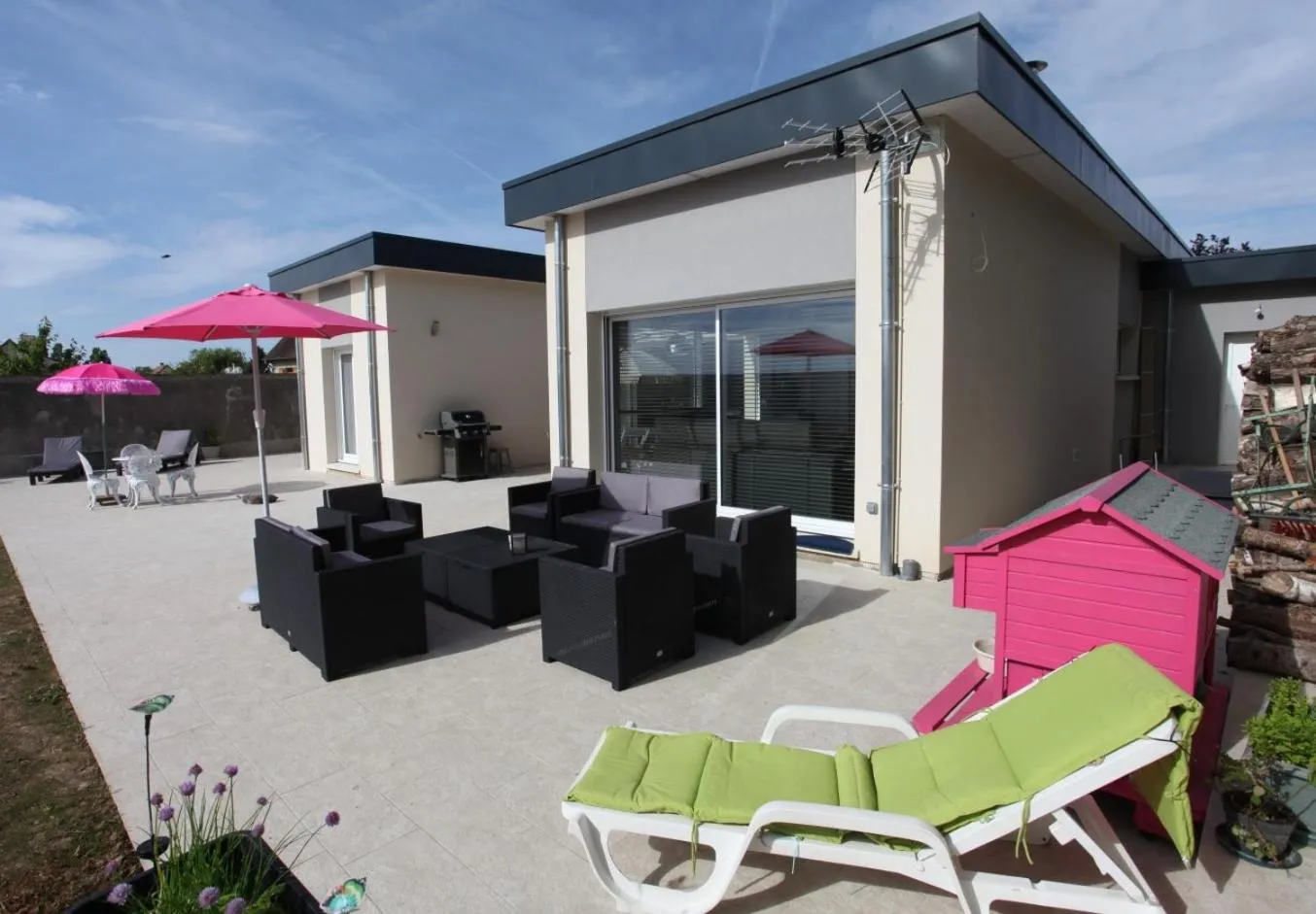 Patio in le chat botté77