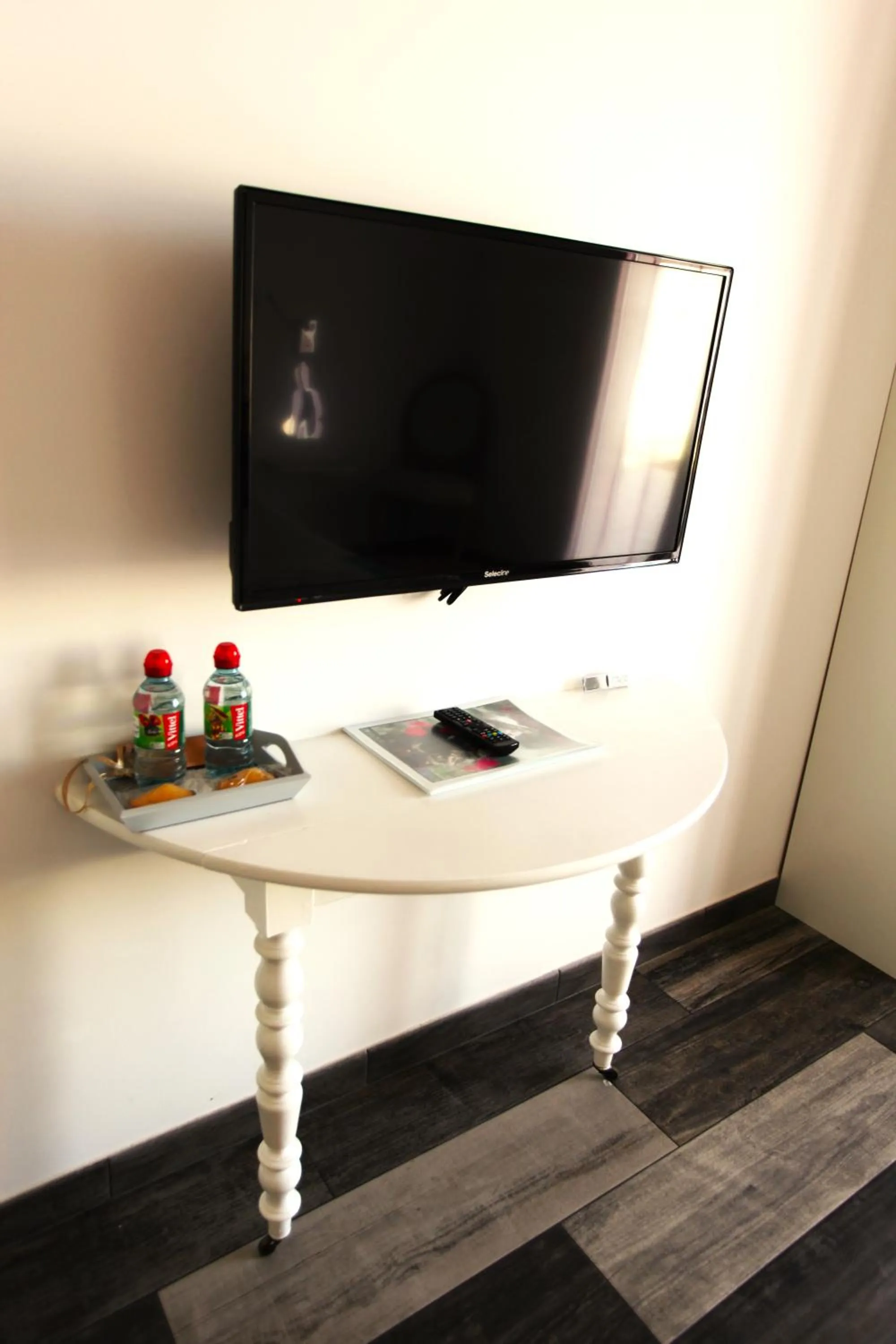 Decorative detail in le chat botté77