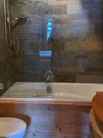 Nei Y Suredl NeveSole