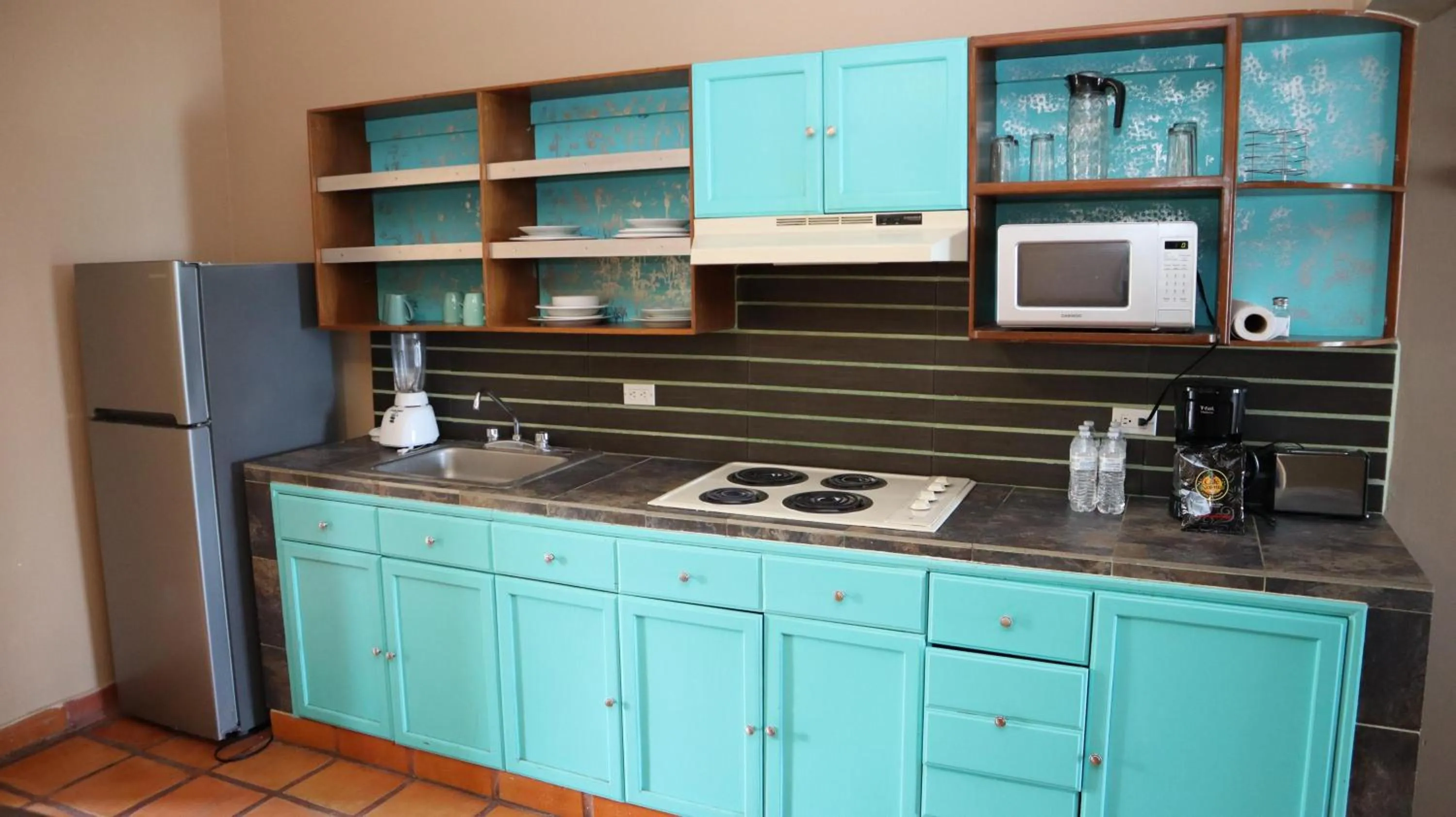 Kitchen or kitchenette in La Concha Beach Hotel & Club