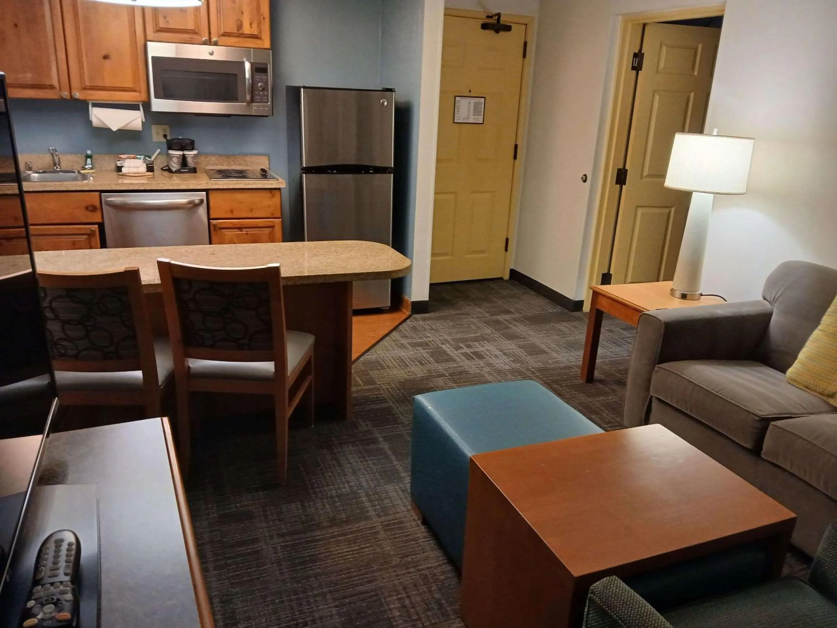 Bedroom in MainStay Suites Phoenix North