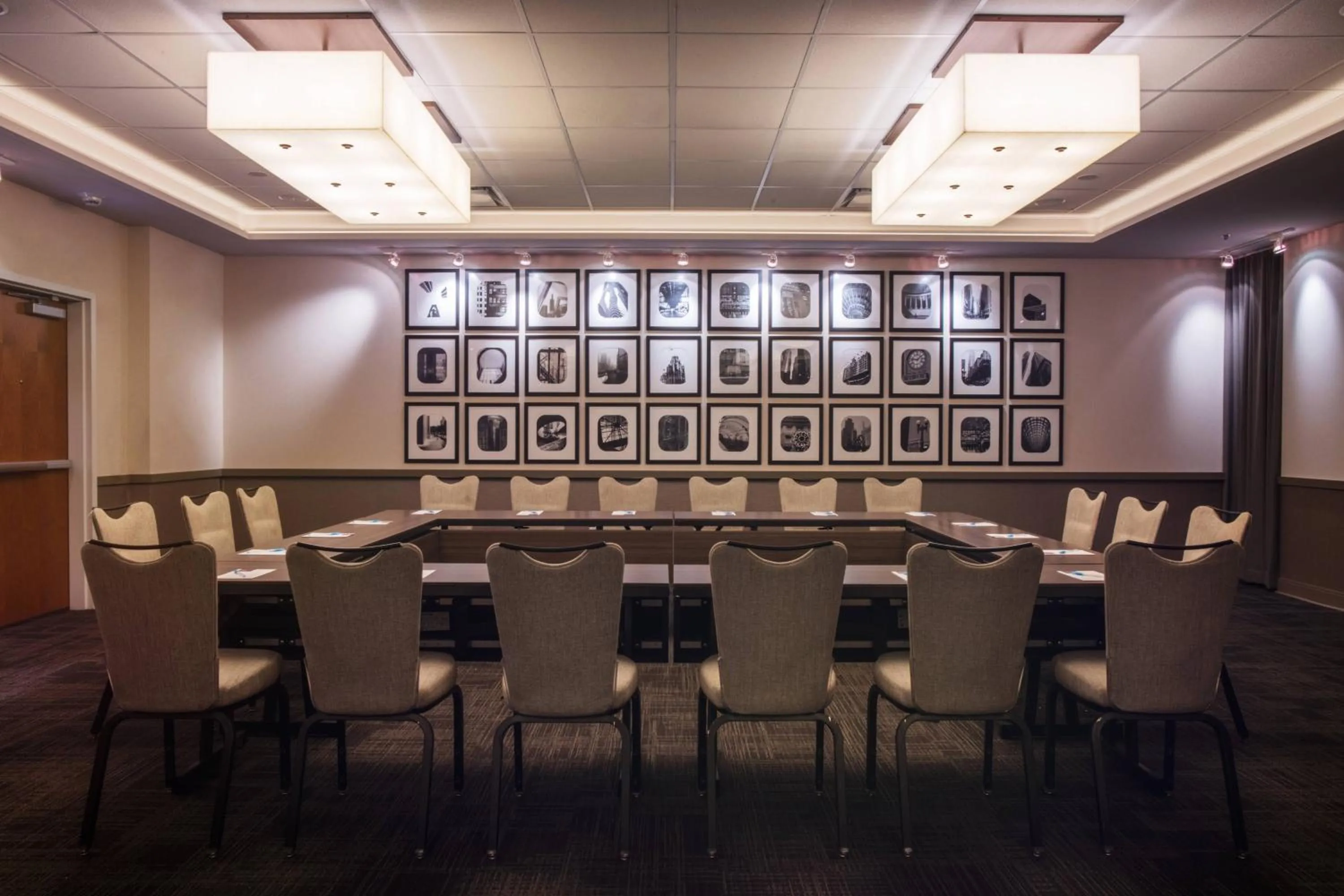 Meeting/conference room in Fairfield Inn and Suites Chicago Downtown-River North