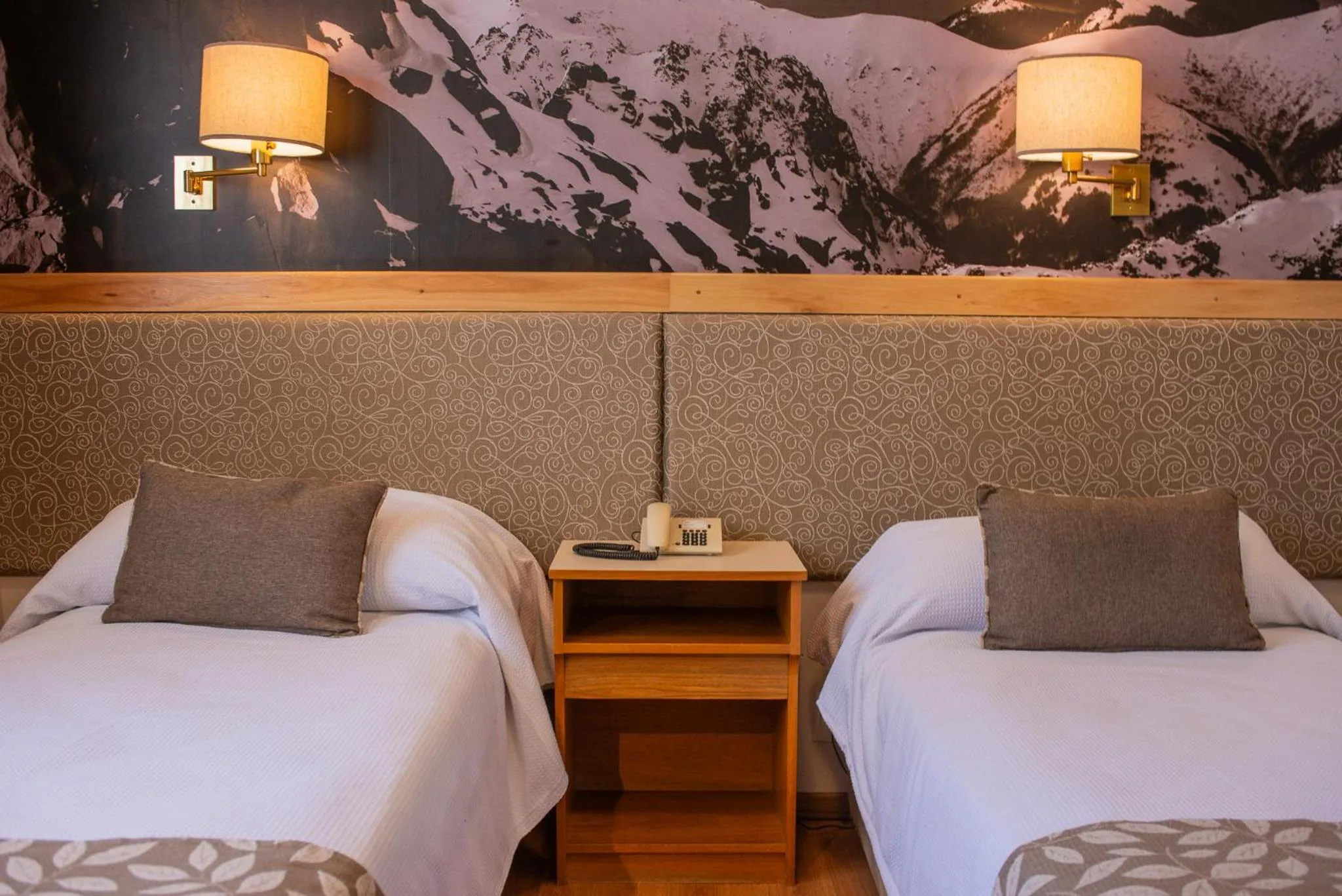 Bedroom, Bed in Hotel Tres Reyes