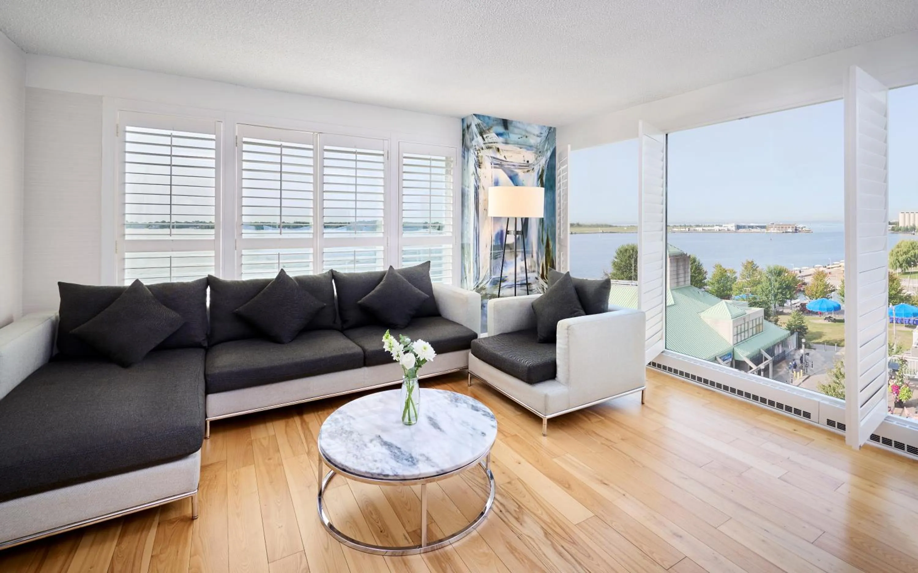 Radisson Blu Toronto Downtown