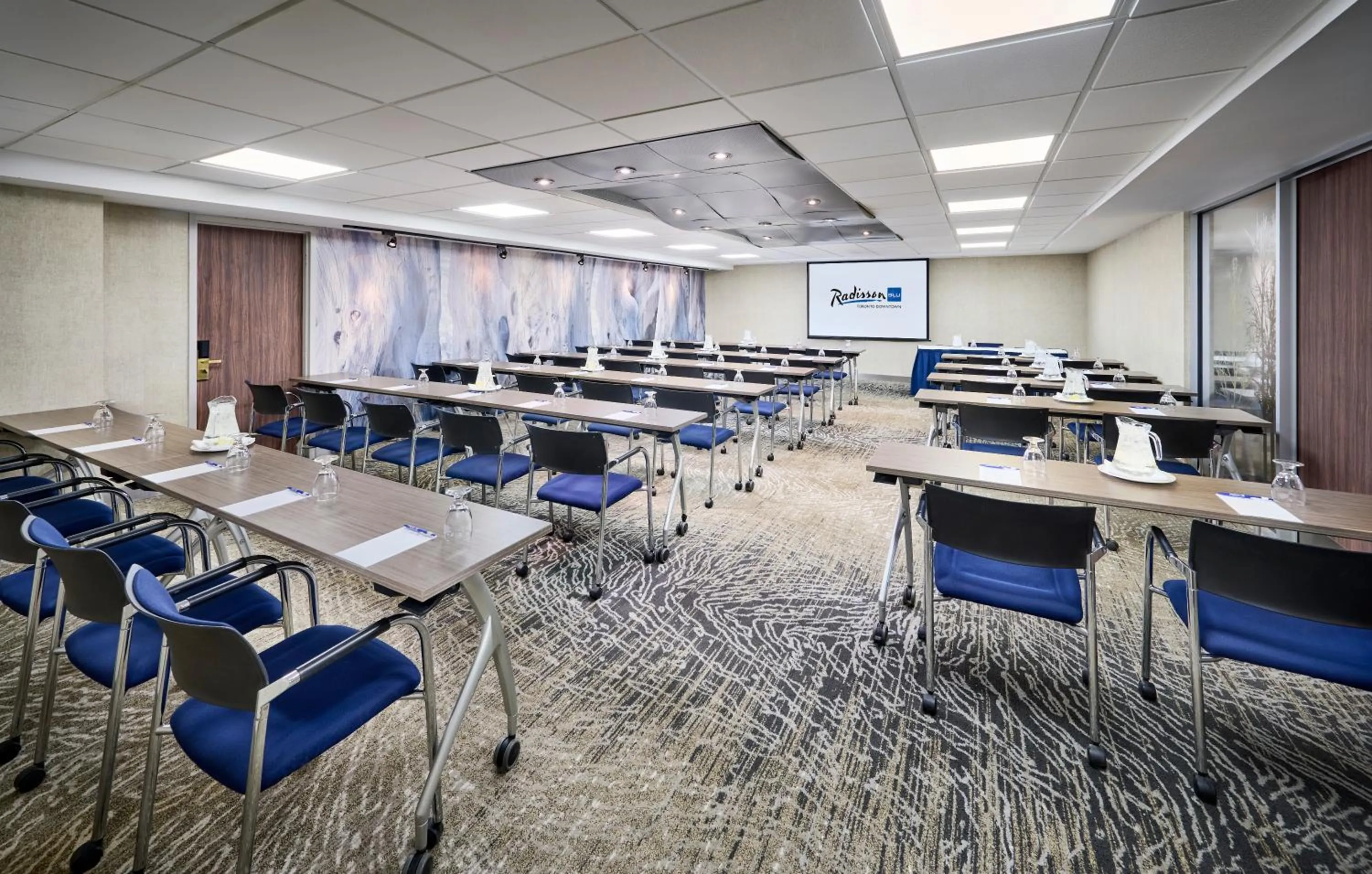 Radisson Blu Toronto Downtown