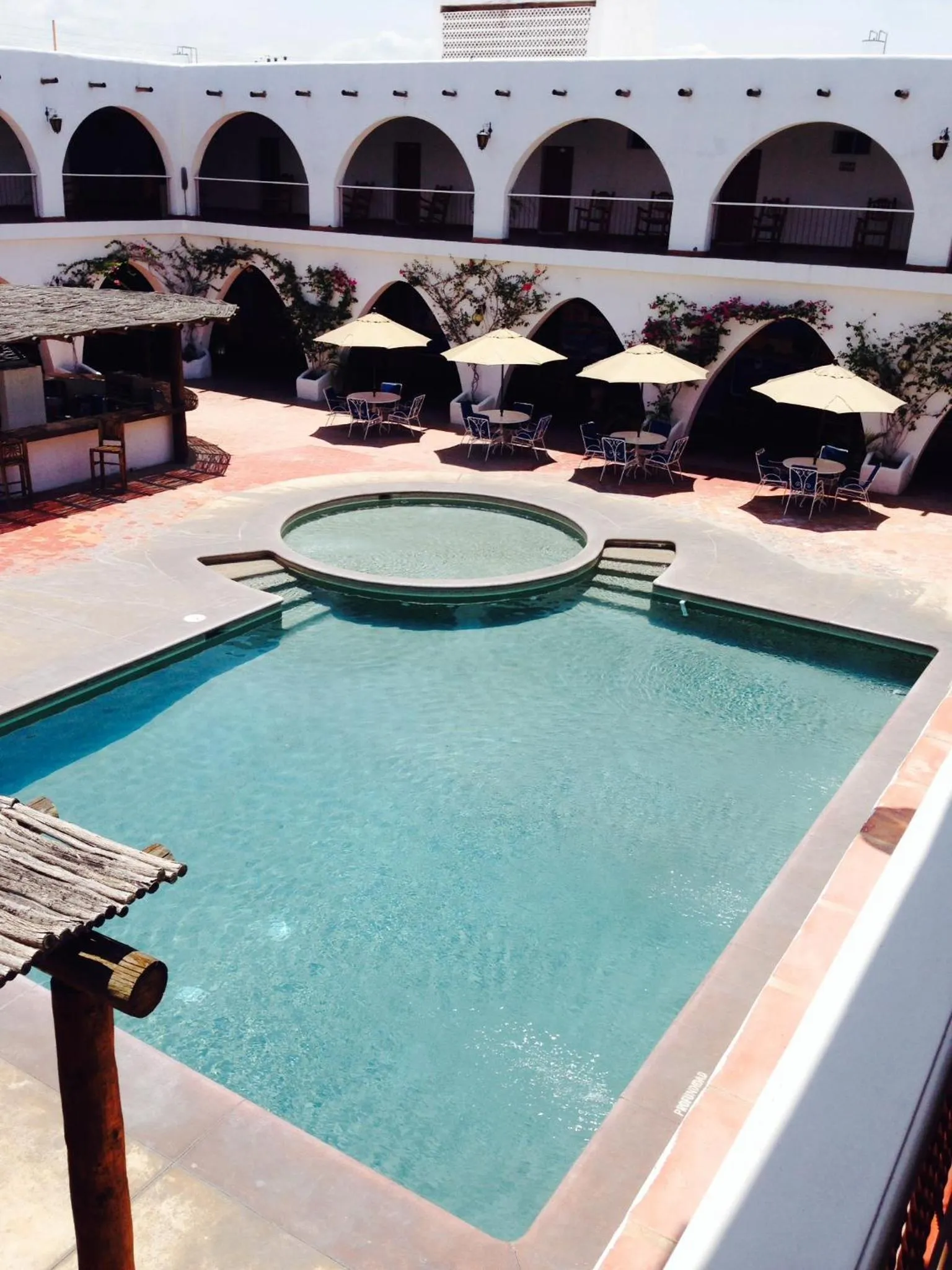 Swimming pool in Hotel Hacienda Bugambilias La Paz