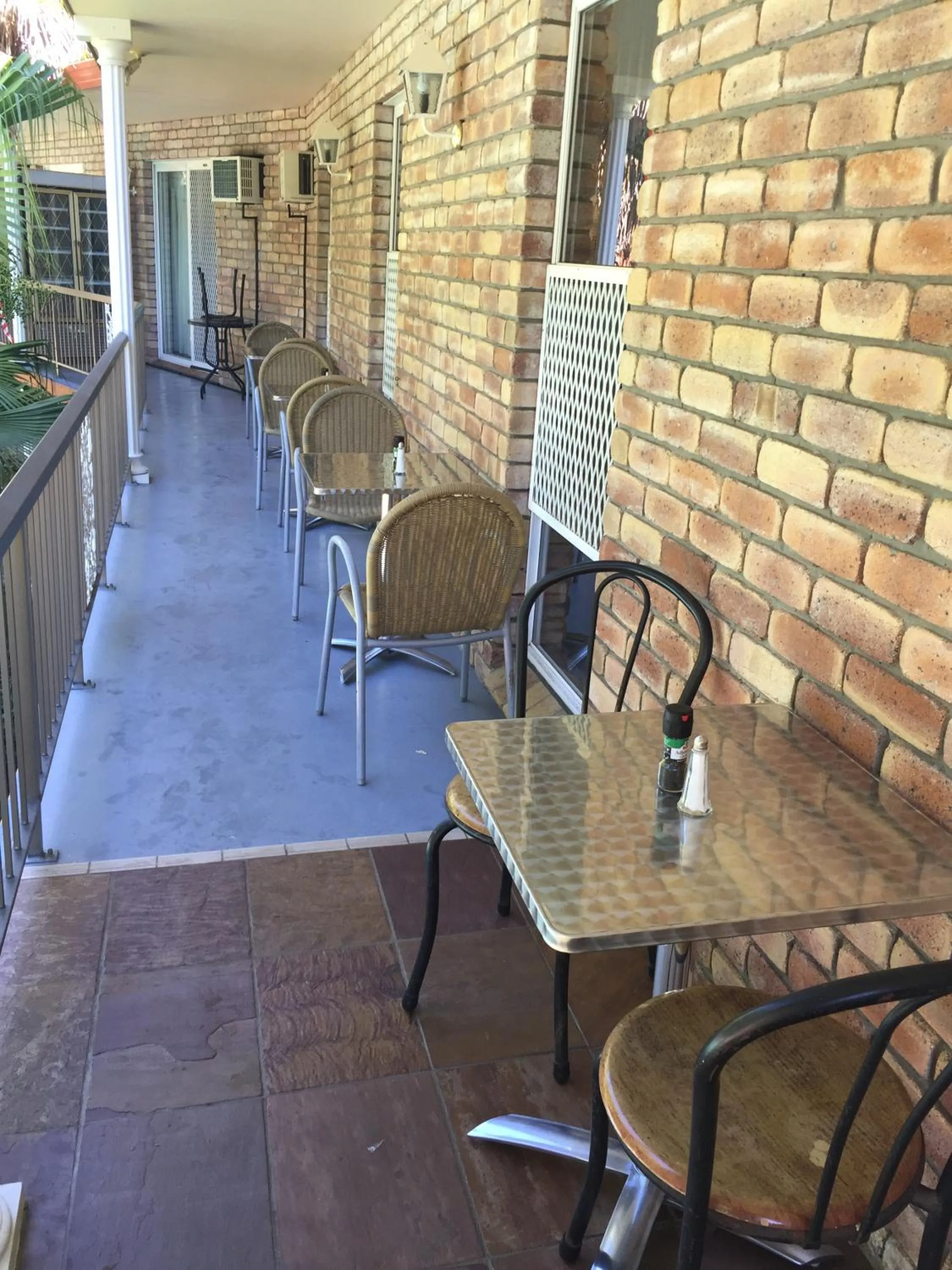 Lounge or bar in Coomera Motor Inn