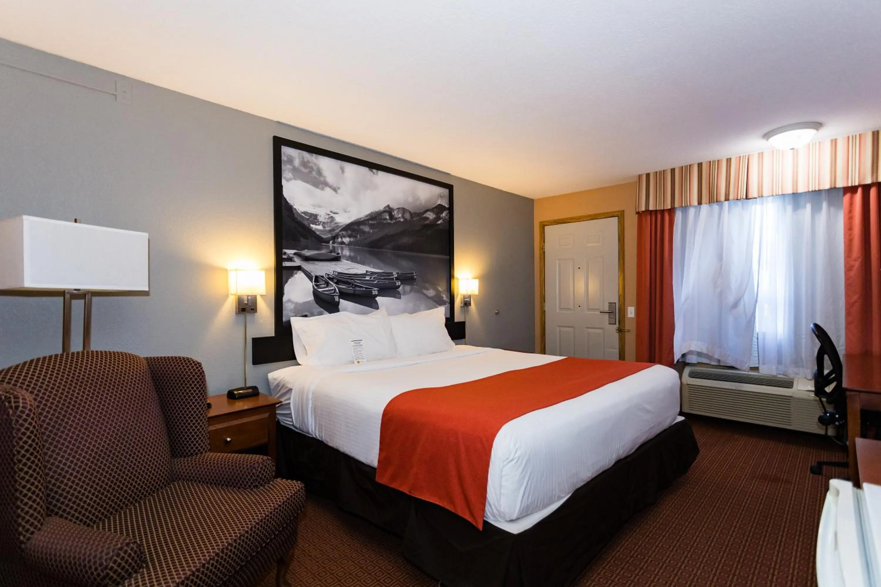 Breakfast, Bed in Super 8 by Wyndham Drayton Valley