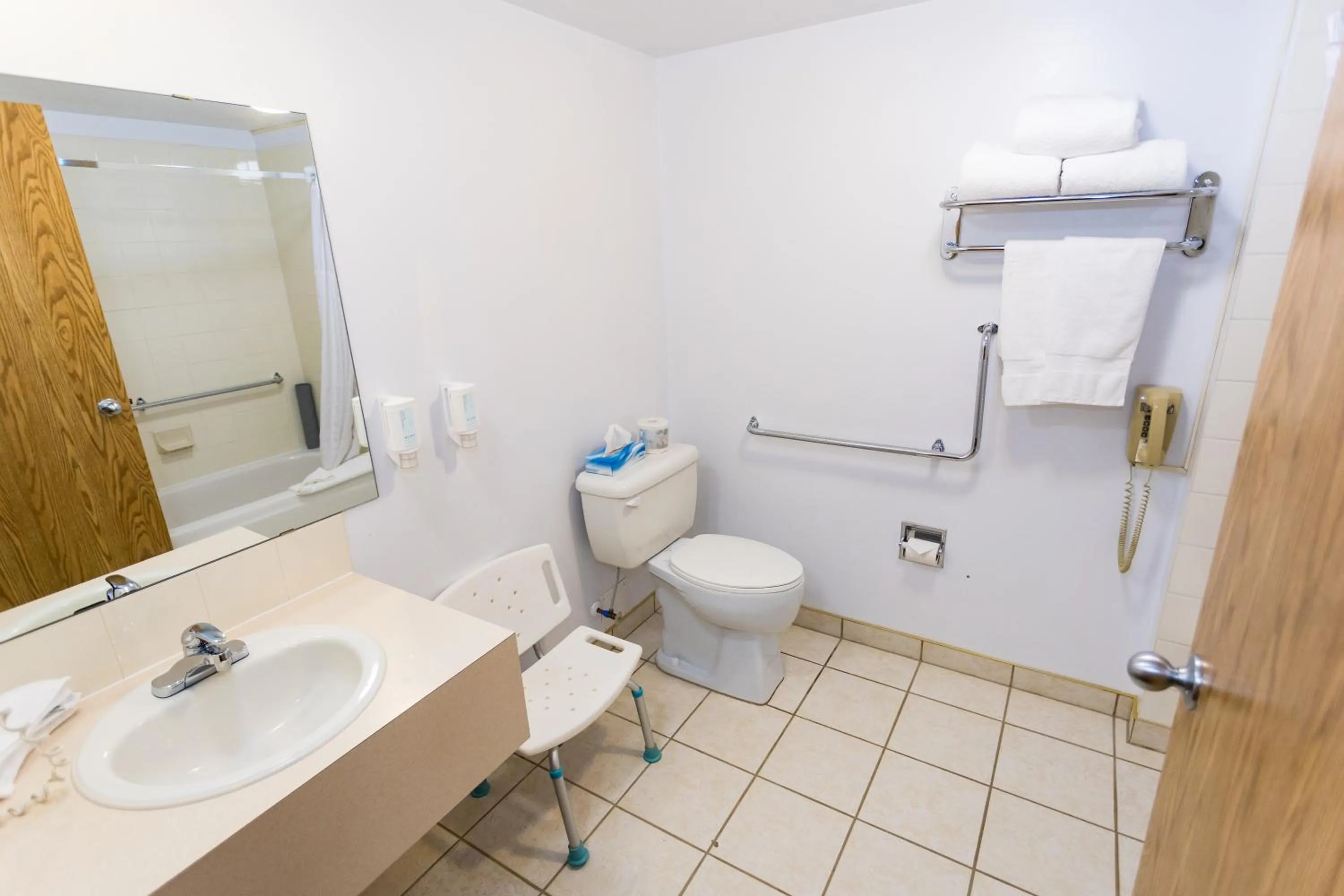 Super 8 by Wyndham Drayton Valley