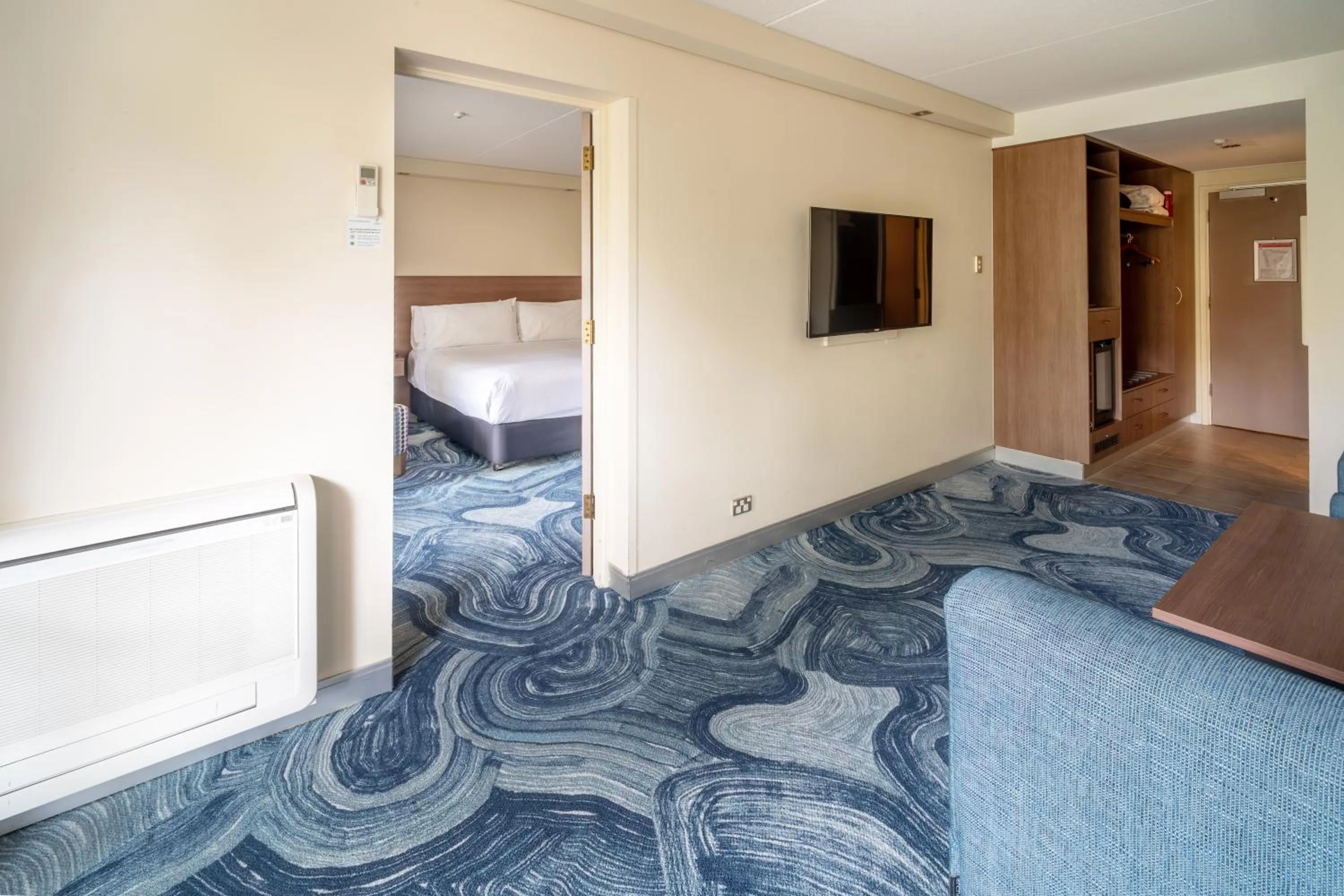 Bedroom, Bed in Holiday Inn Auckland Airport by IHG