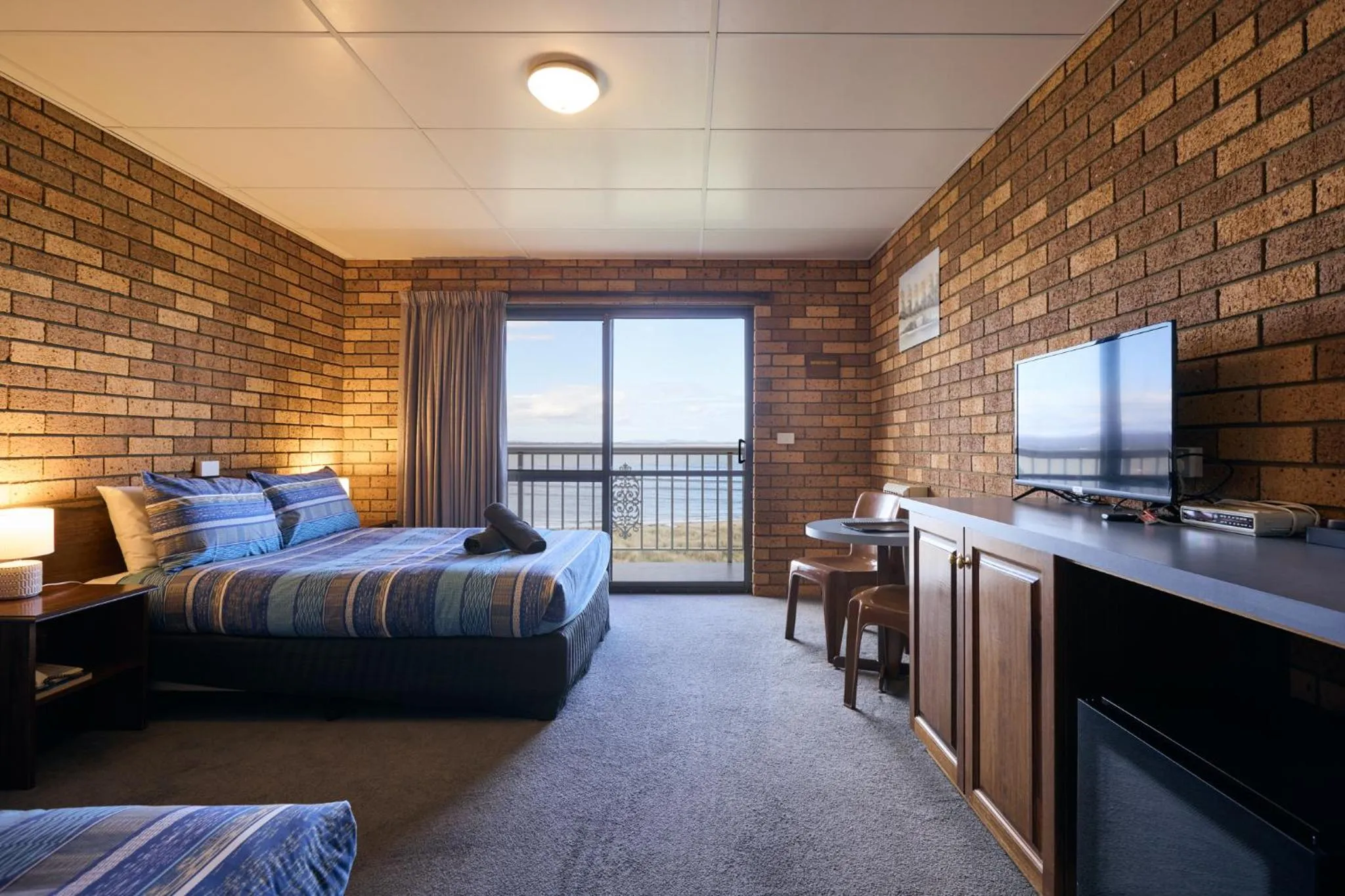 Bed in The Waterloo Hotel