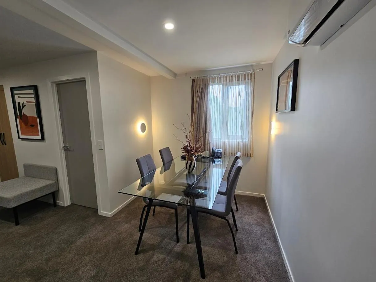 Best Western Newmarket Inn & Suites