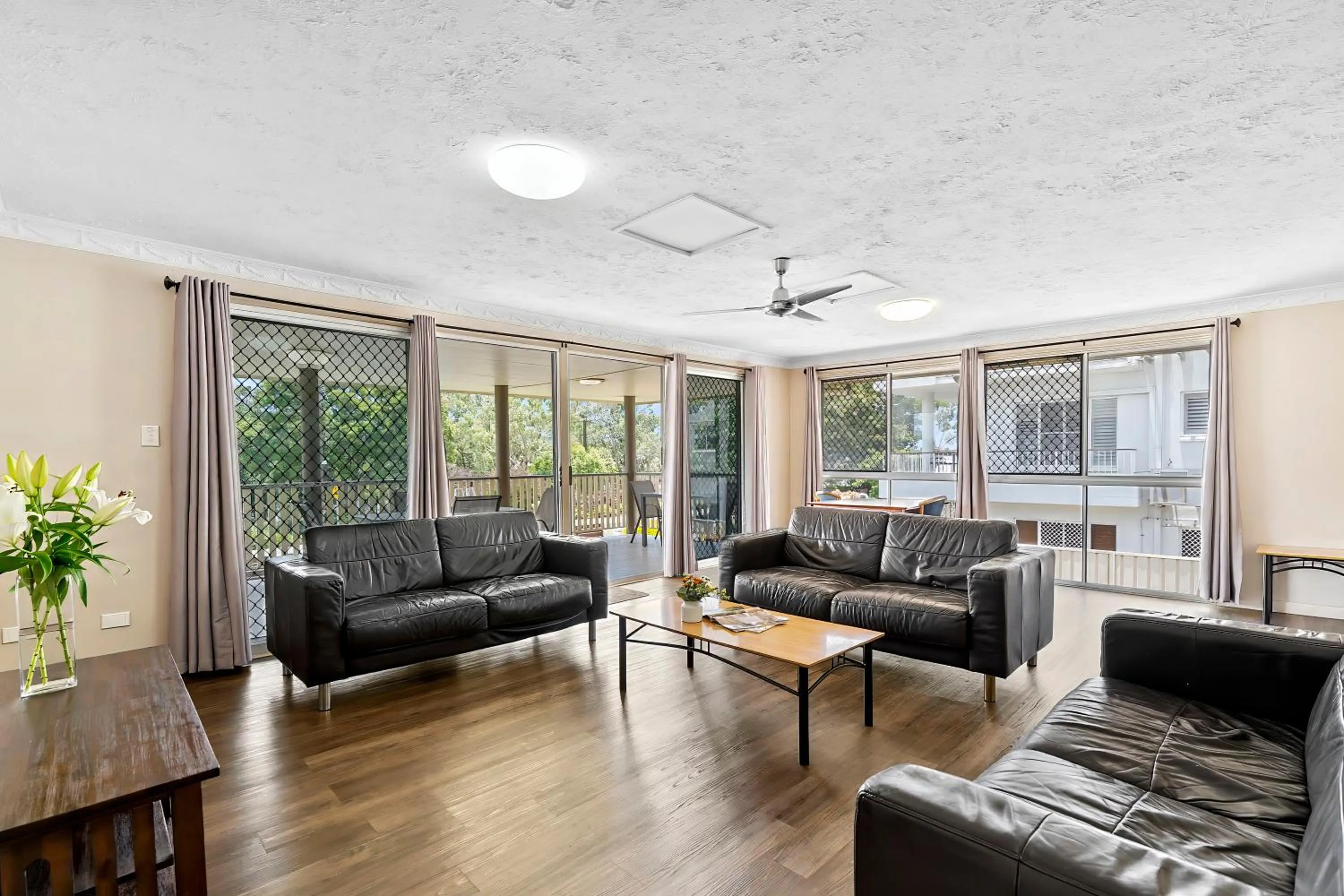 Living room in Cityville Apartments & Motel