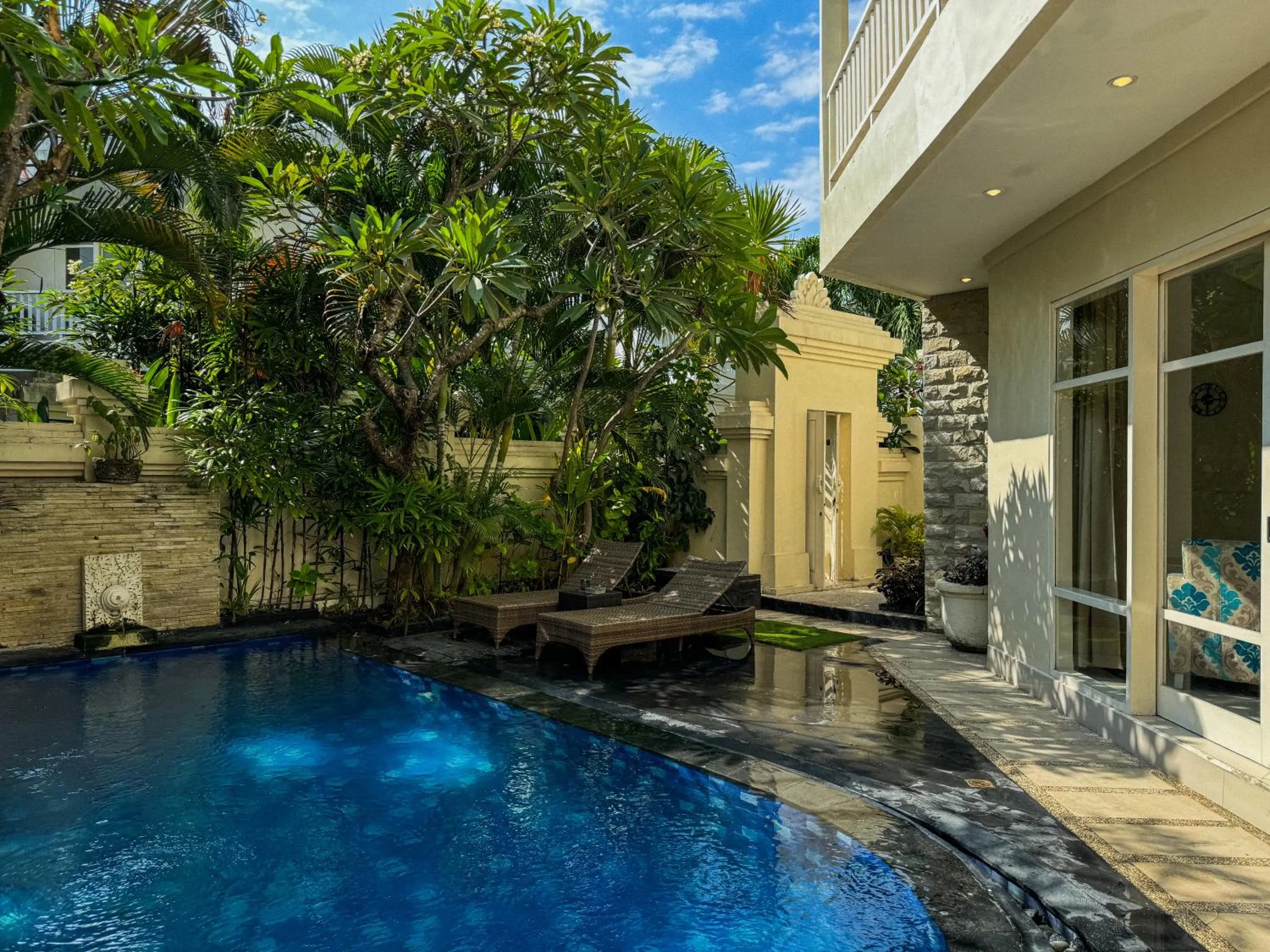 Swimming pool in Awila Villas Kuta by The Wina Resorts