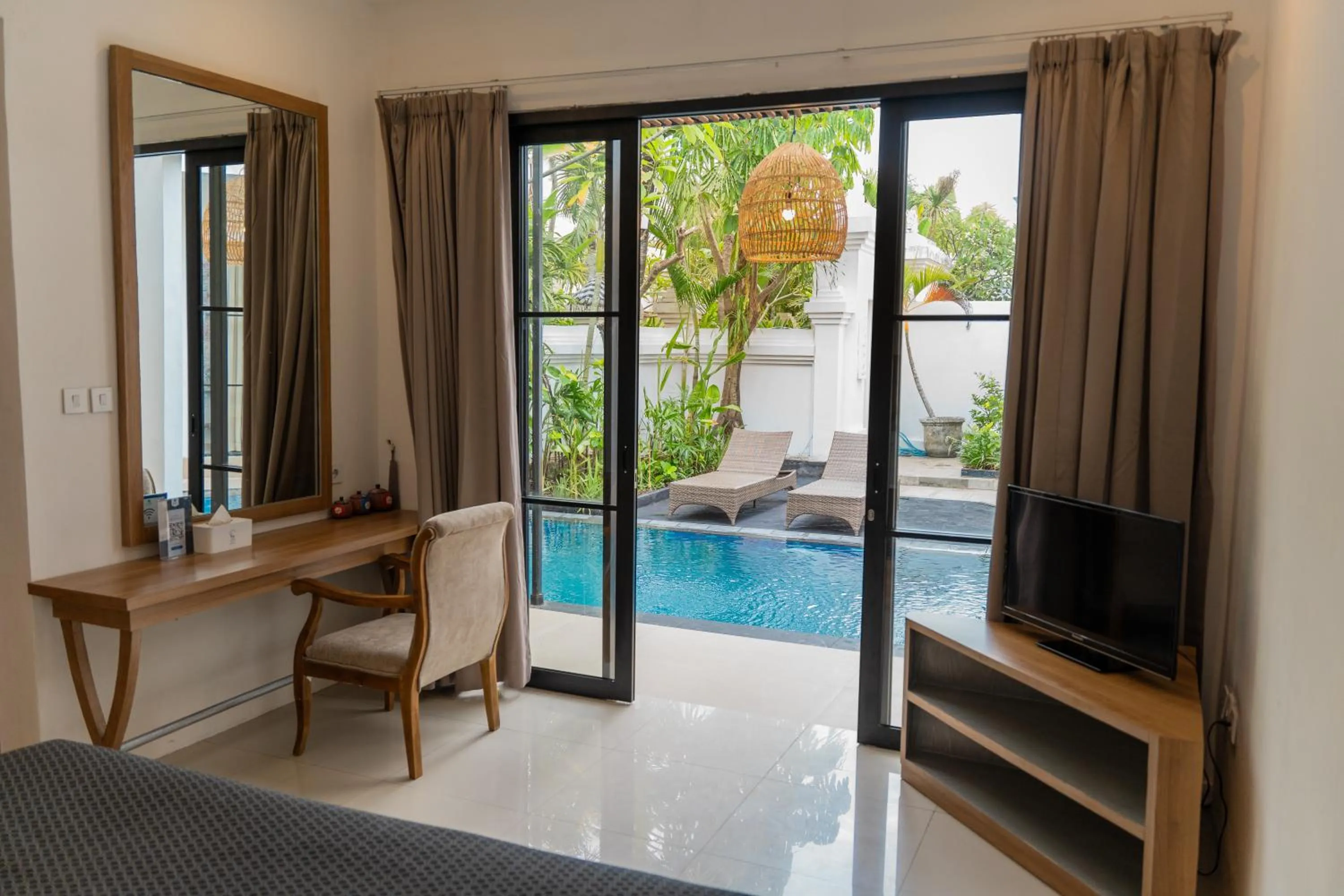 Bed in Awila Villas Kuta by The Wina Resorts