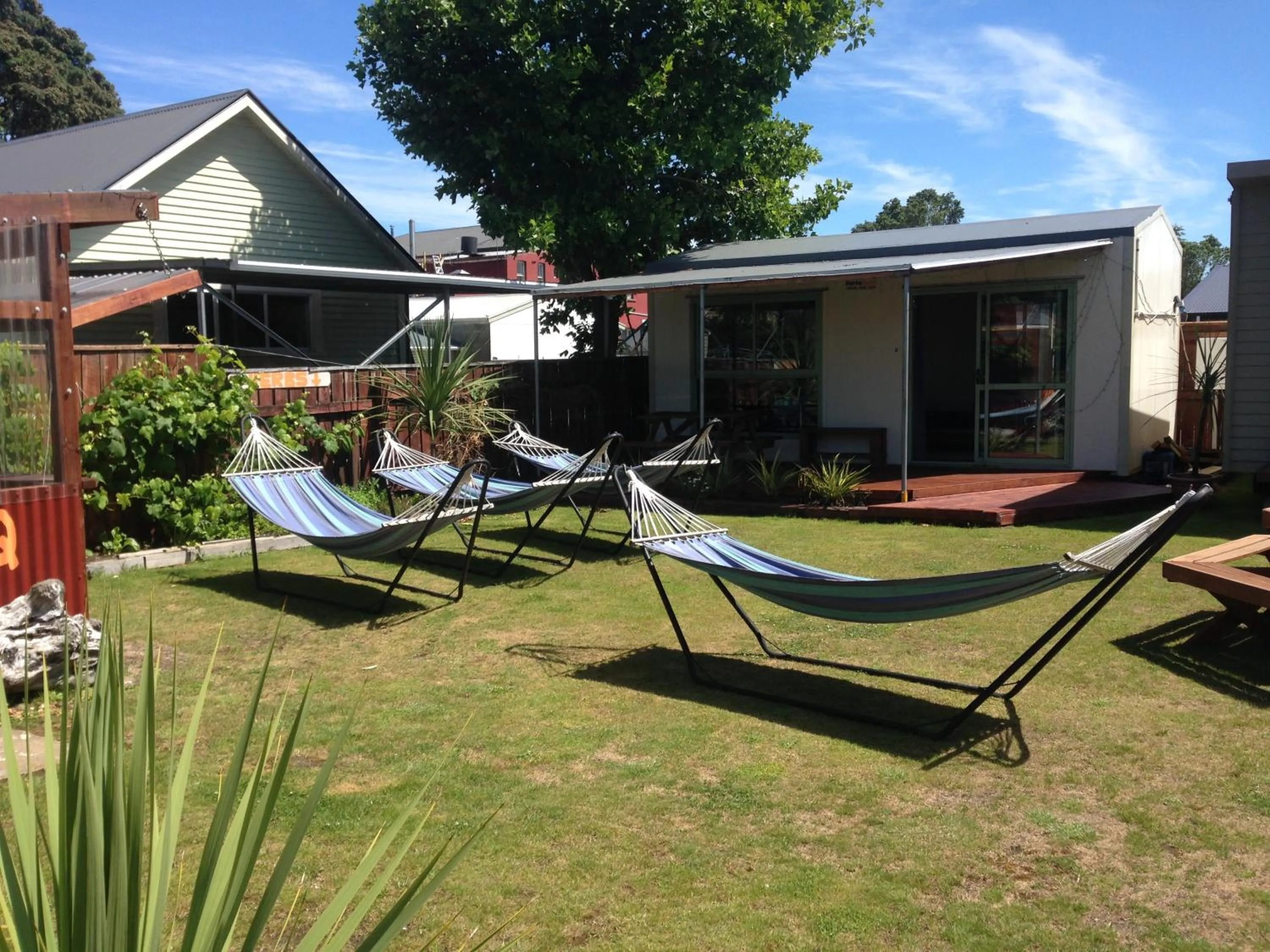 Garden in Tripinn Modern Motels & Affordable Accommodation