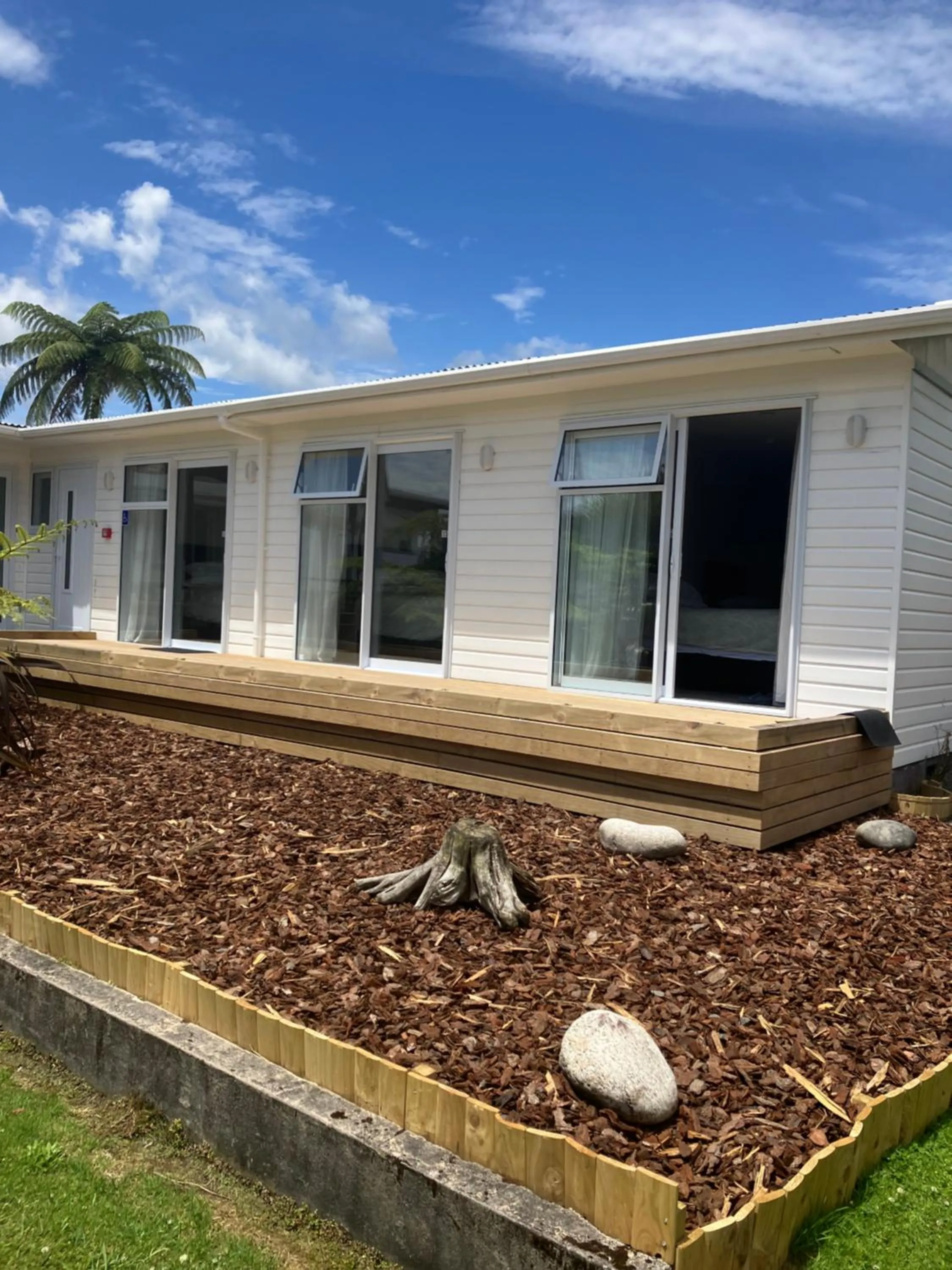 Property building in Tripinn Modern Motels & Affordable Accommodation