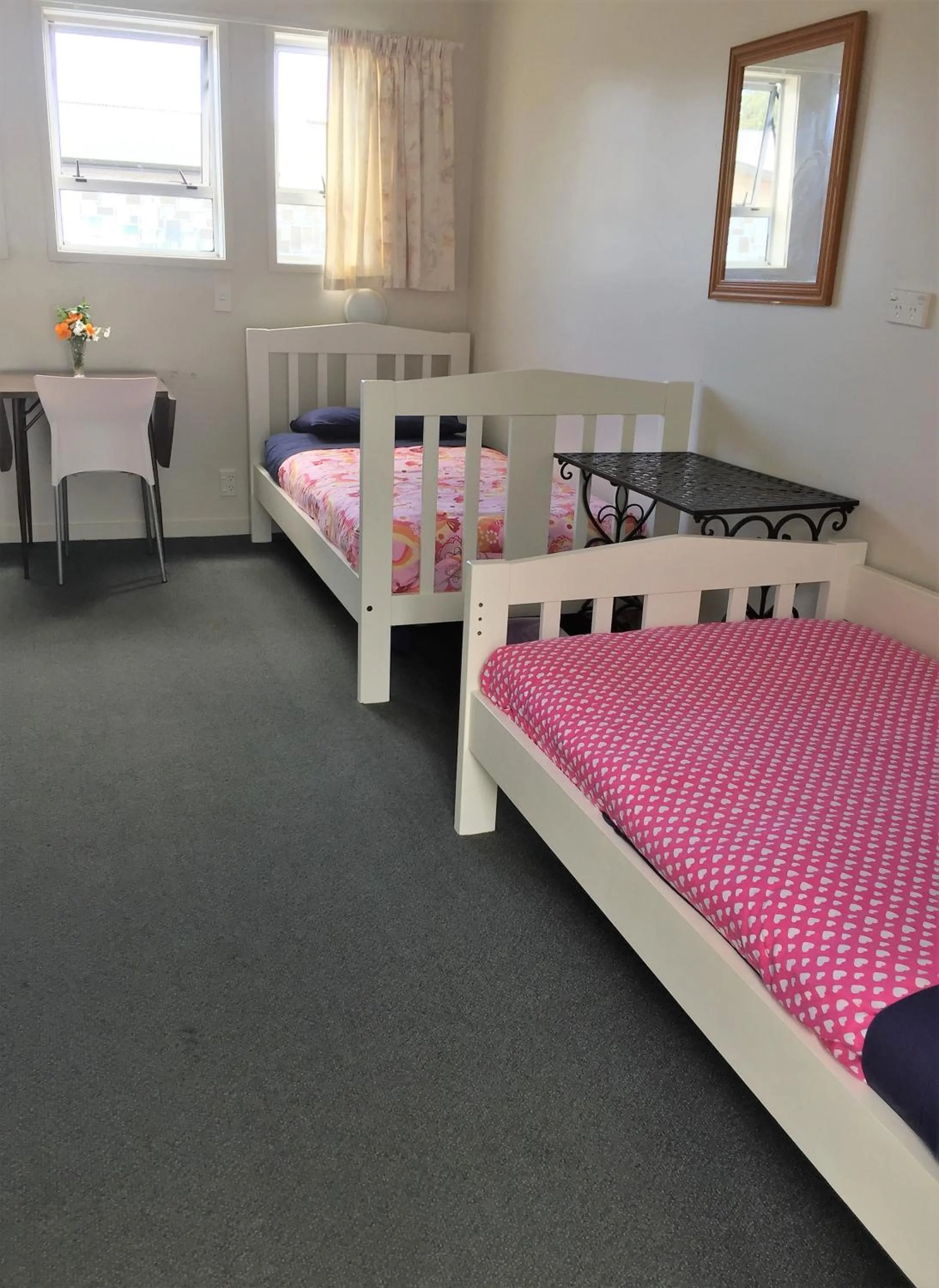 Bed in a 4-Bed Female Dormitory Room in Tripinn Motel & Share Accommodation