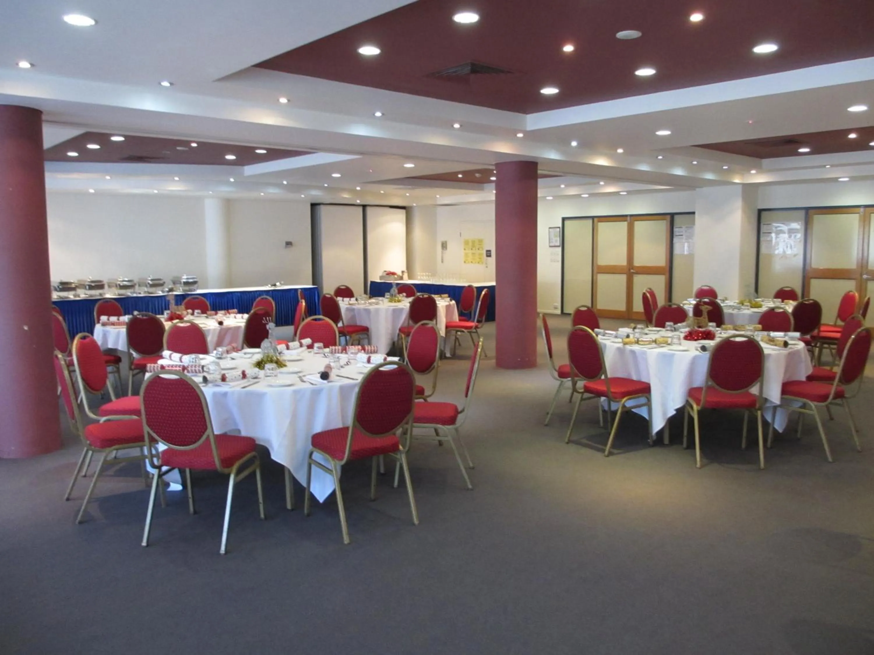 Banquet/Function facilities in Springwood Tower Apartment Hotel