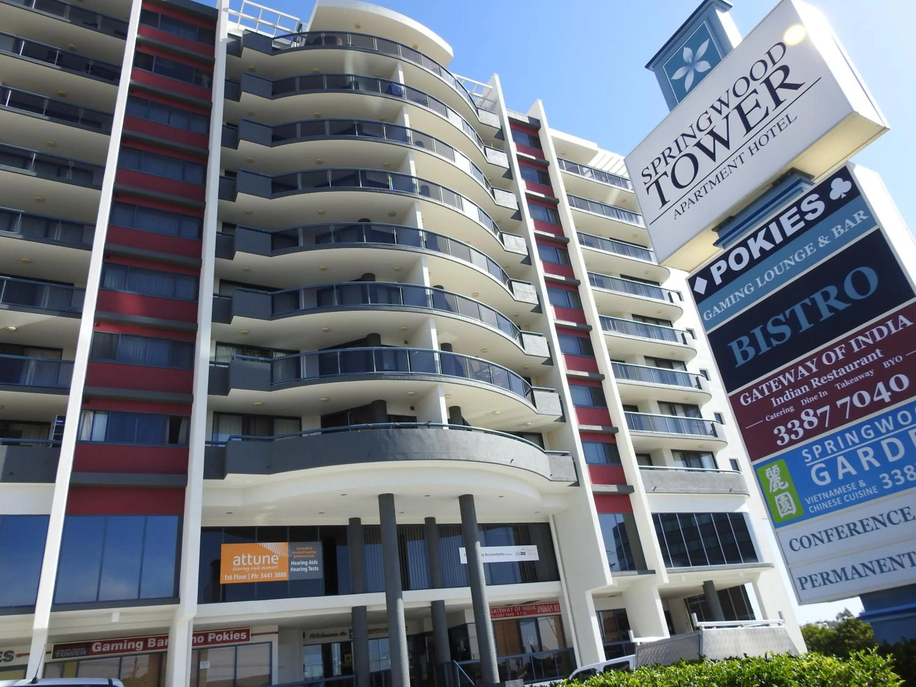 Facade/entrance in Springwood Tower Apartment Hotel