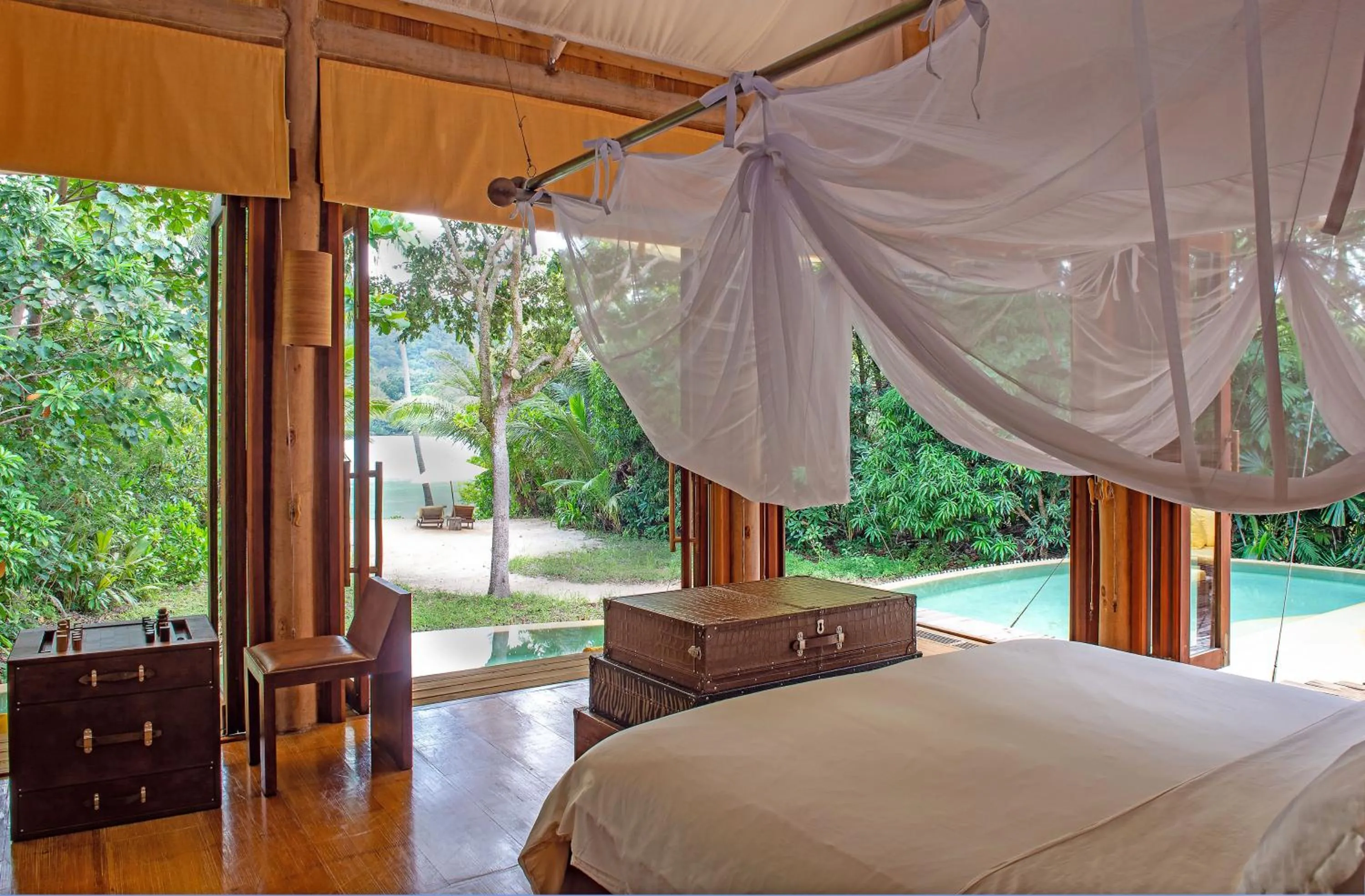 Bed in Soneva Kiri