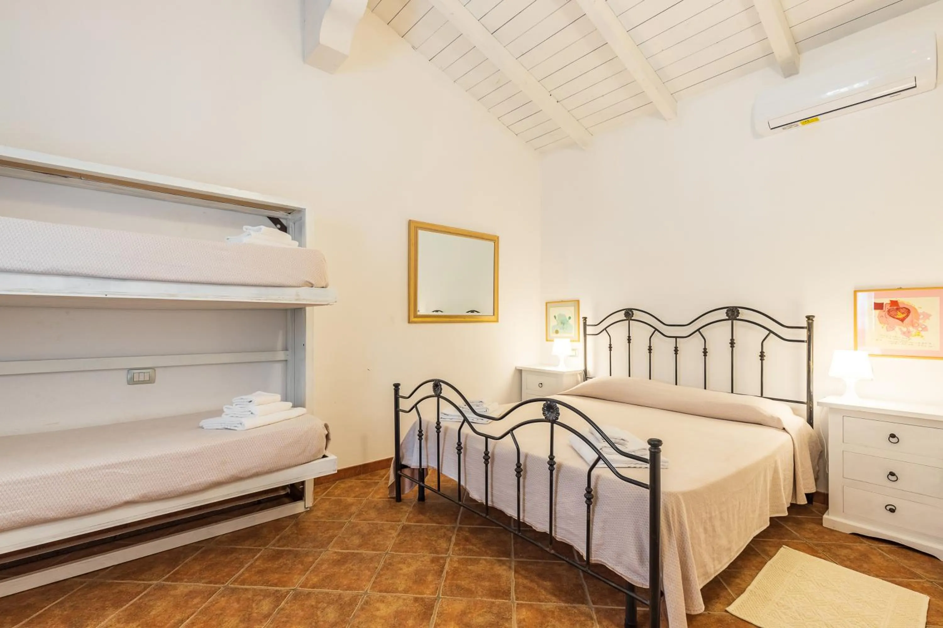 Bedroom, Bed in Albergo Residenziale Menhirs