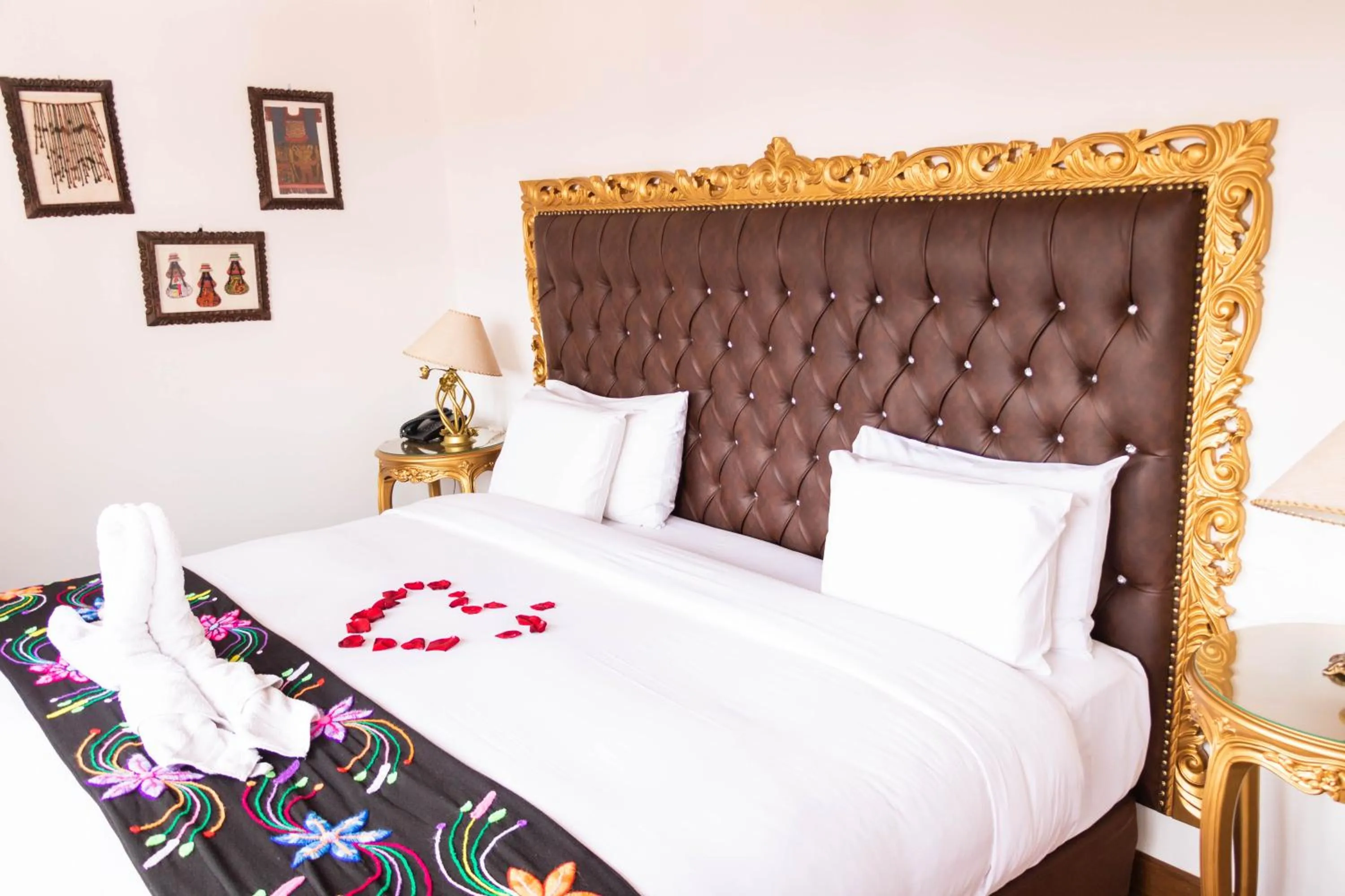 Photo of the whole room, Bed in Auka Boutique San Blas