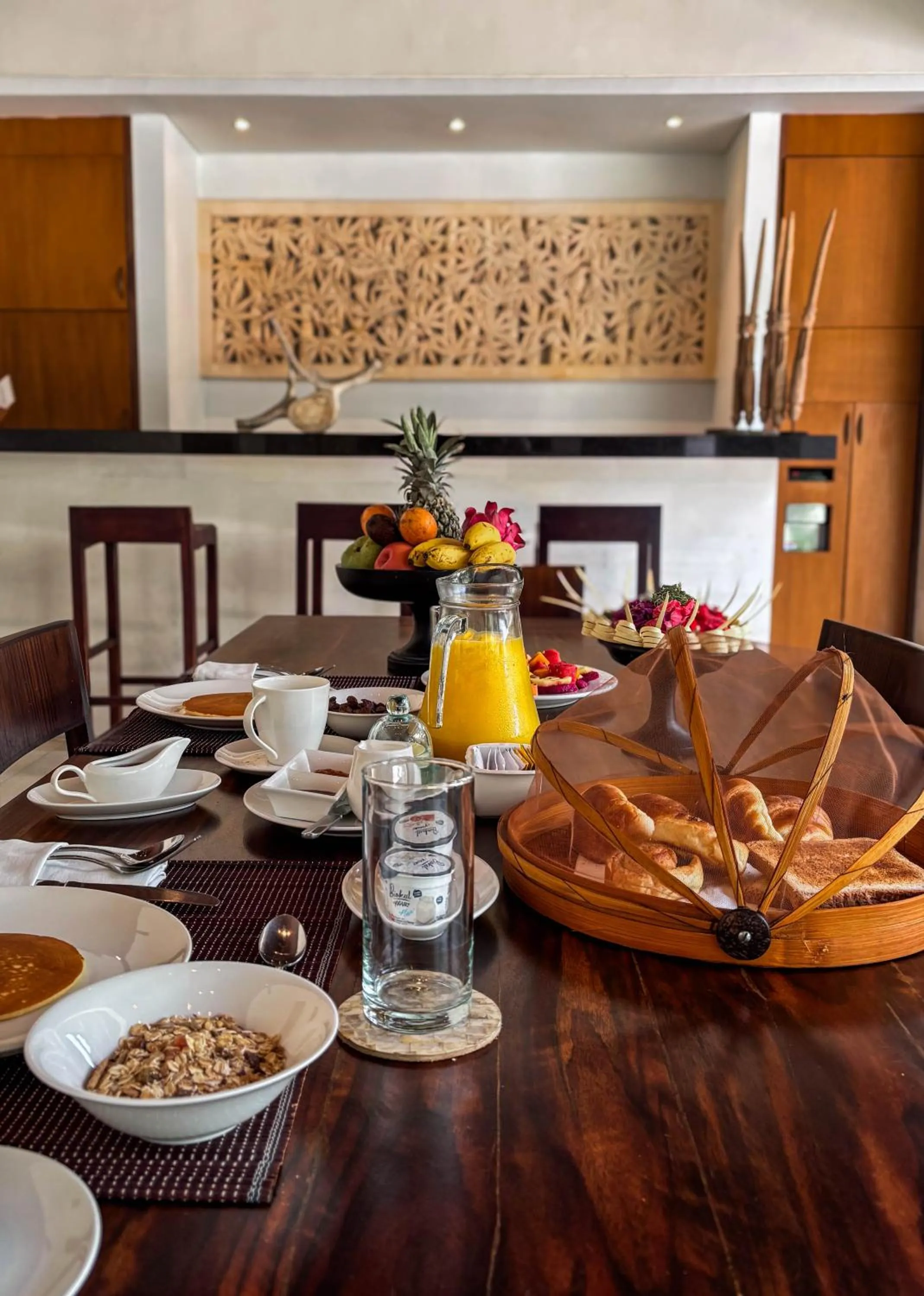 Food and drinks in Nyaman Villas Seminyak