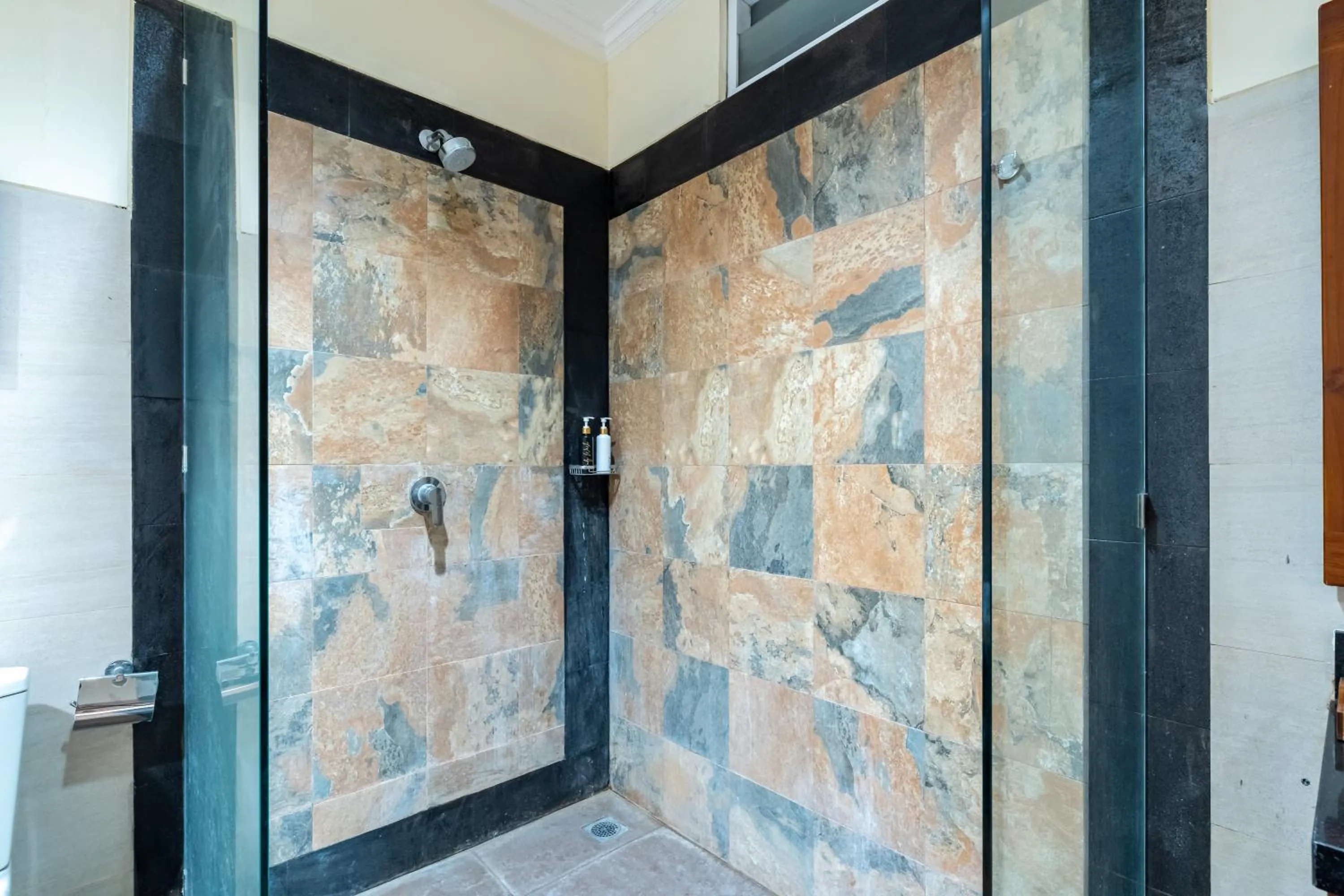 Shower in De' Bharata Bali Villas