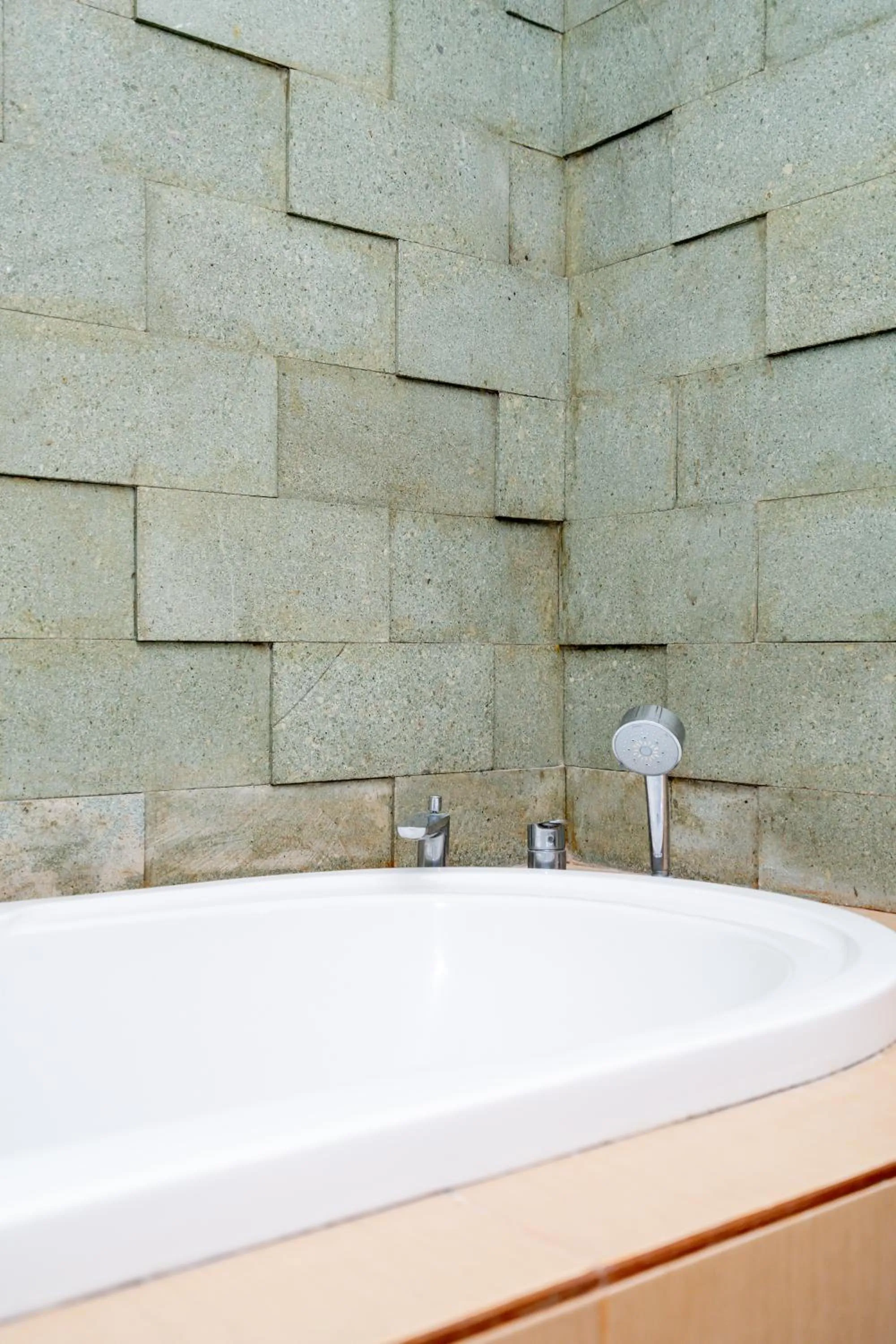 Bath in De' Bharata Bali Villas