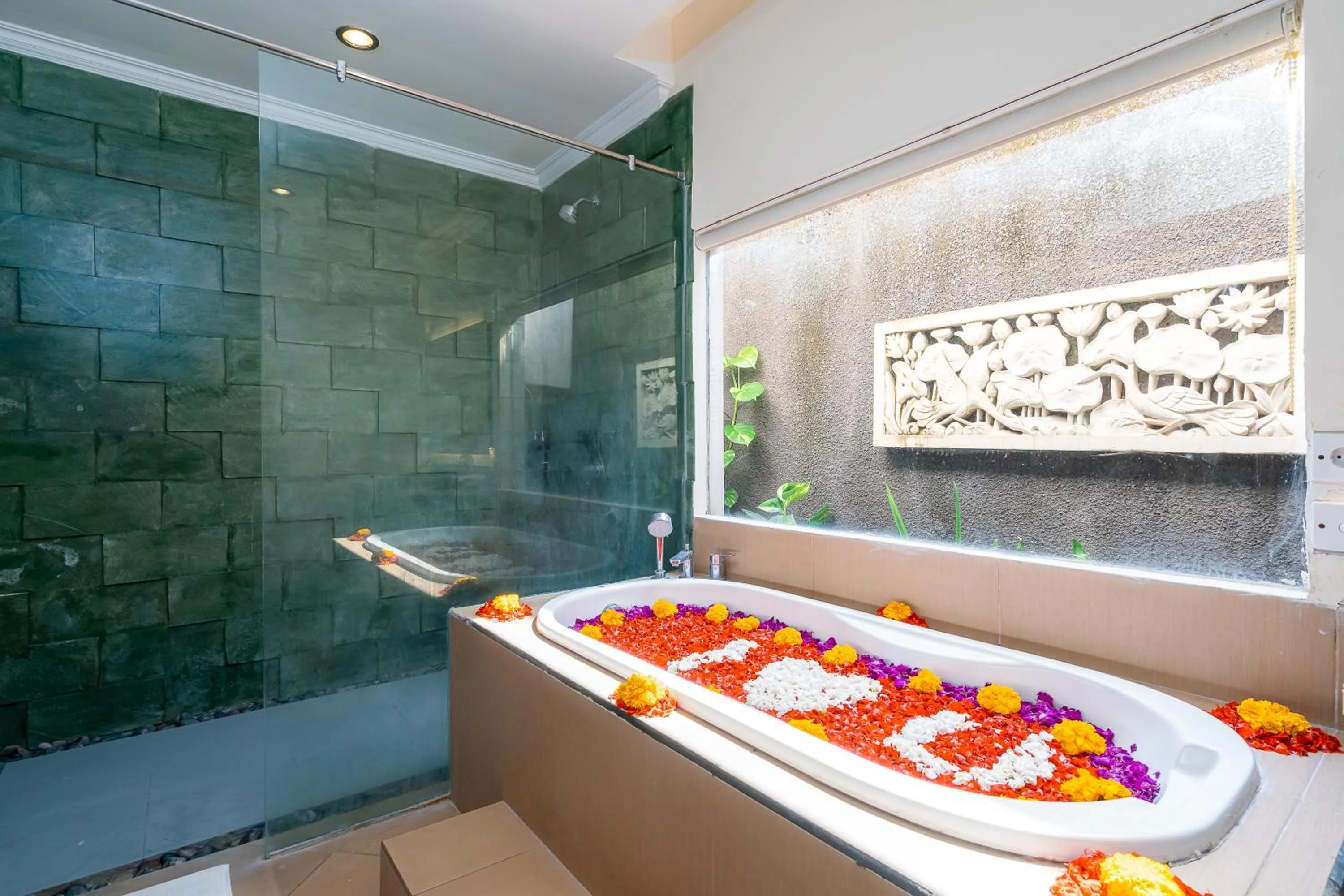 Bath in De' Bharata Bali Villas