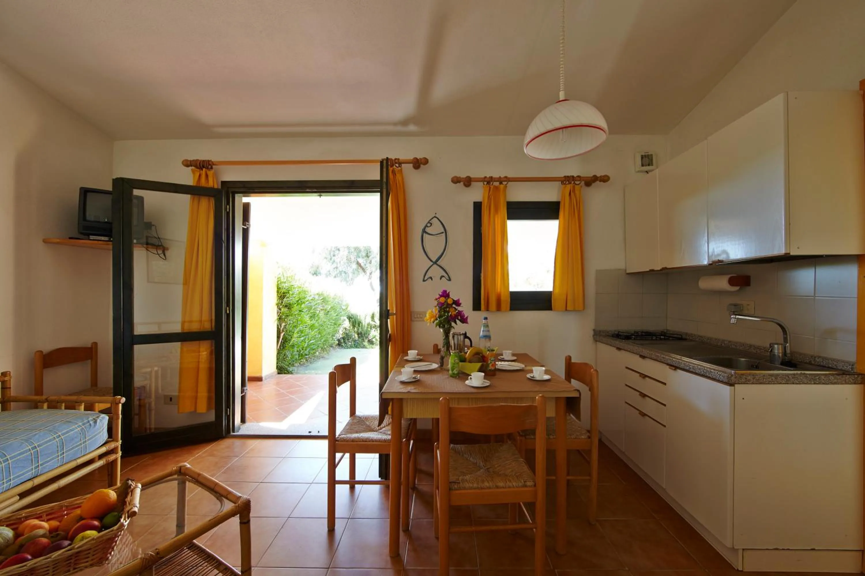 Dining area in Residence Baia Salinedda