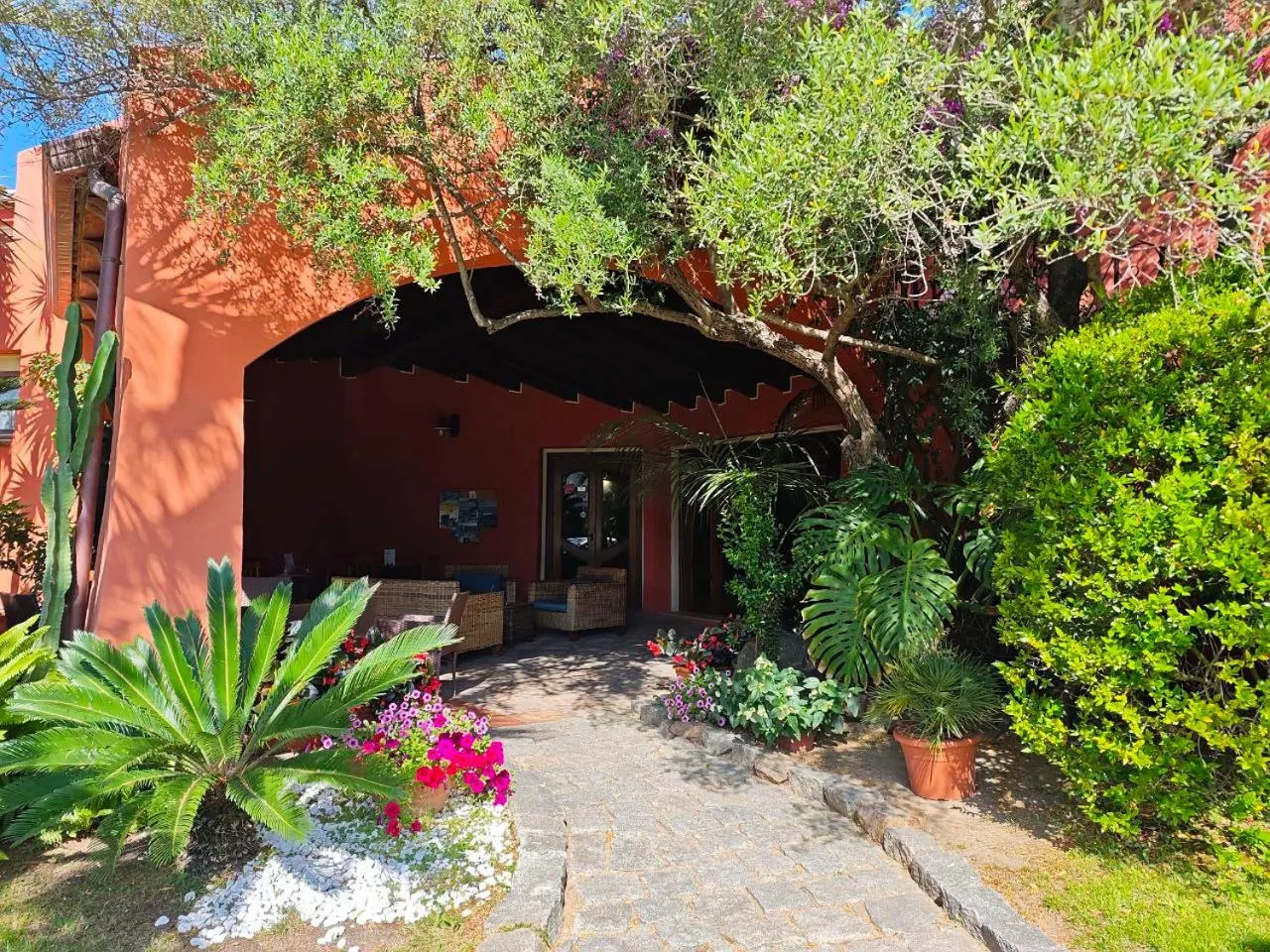 Property building in Hotel Il Vecchio Mulino