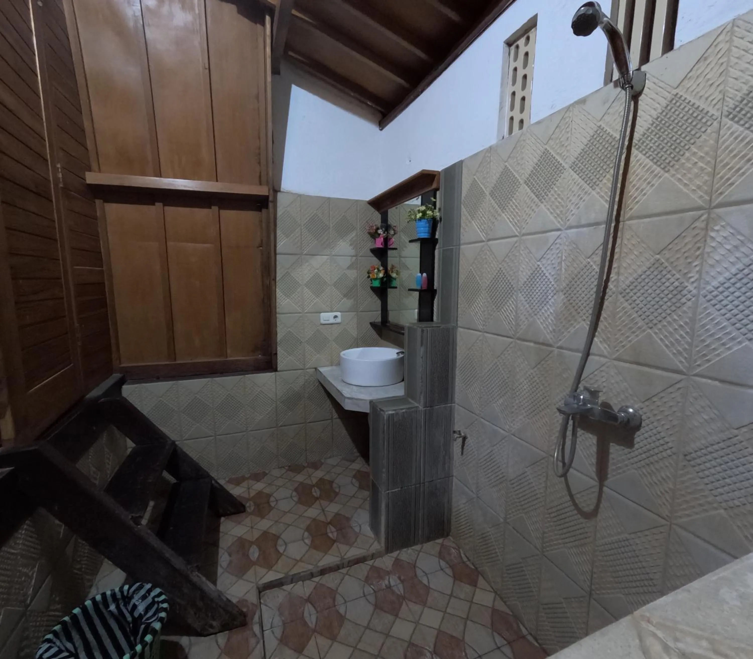 Banana Leaf Bungalow