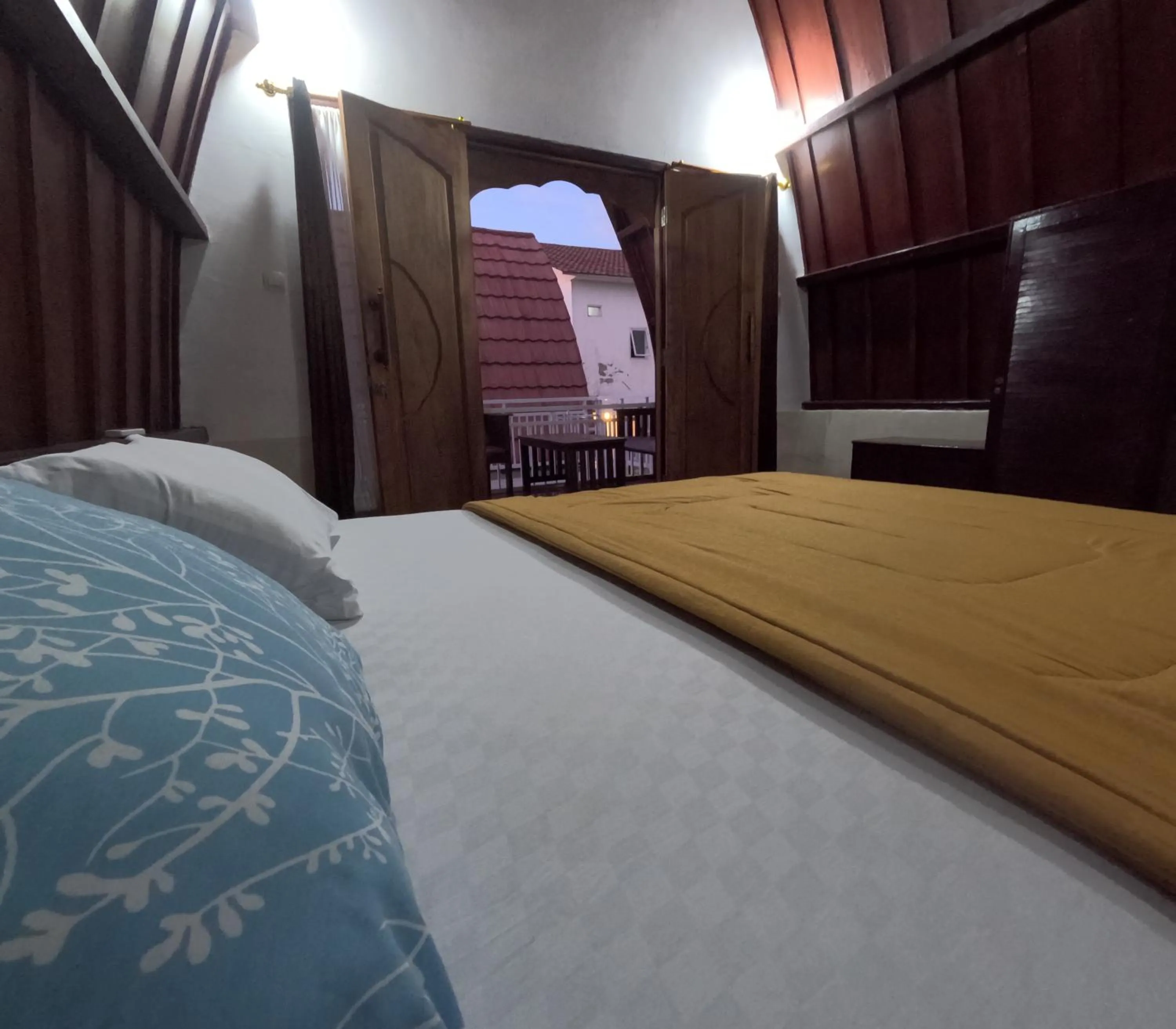 Bed in Banana Leaf Bungalow