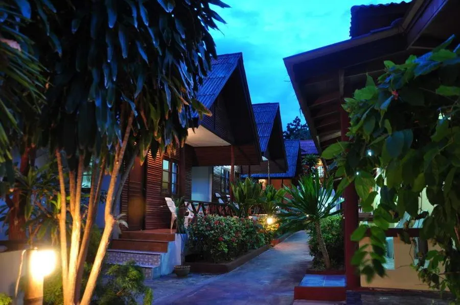 Island View Bungalows