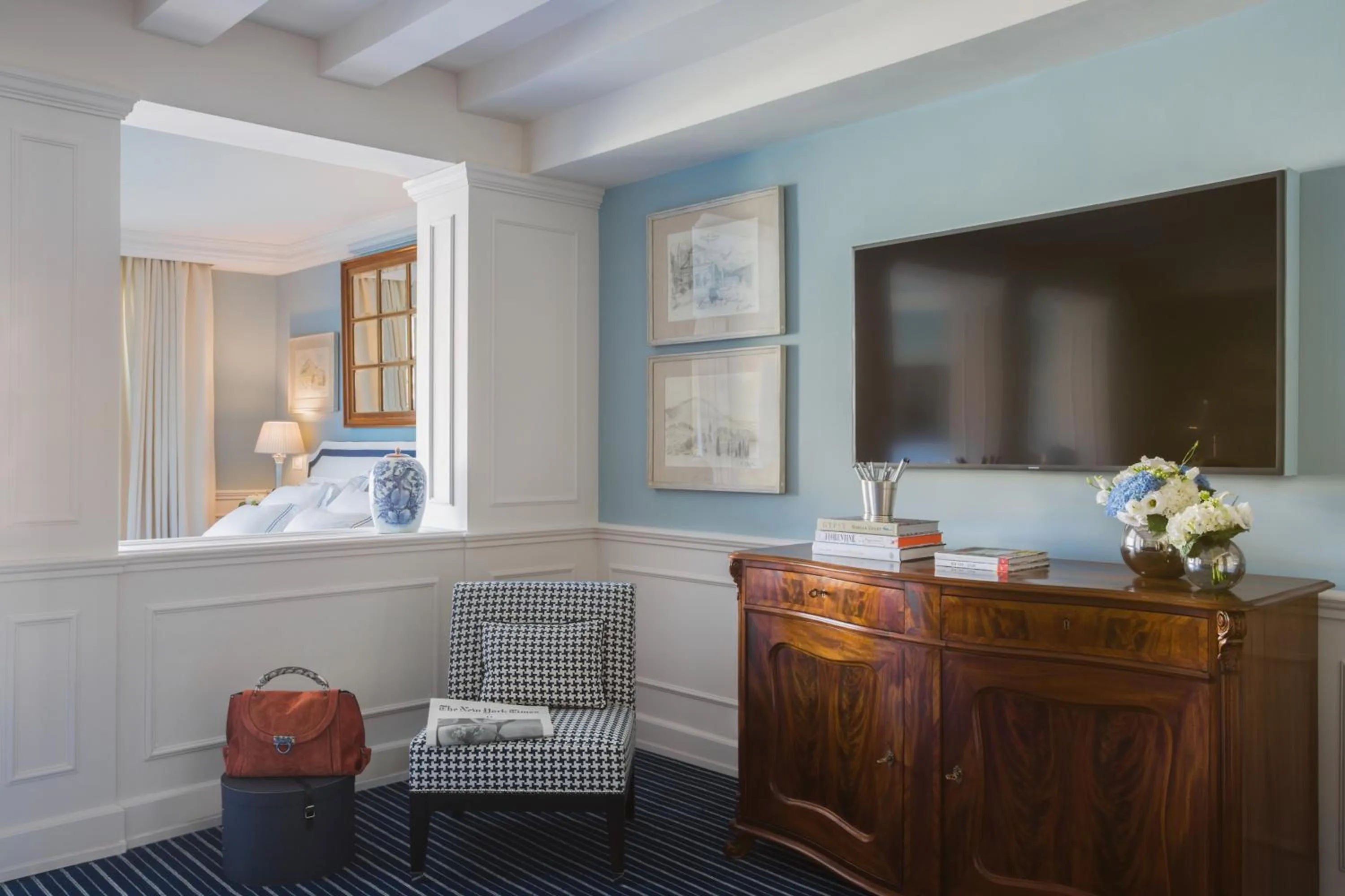 Photo of the whole room in Hotel Lungarno - Lungarno Collection