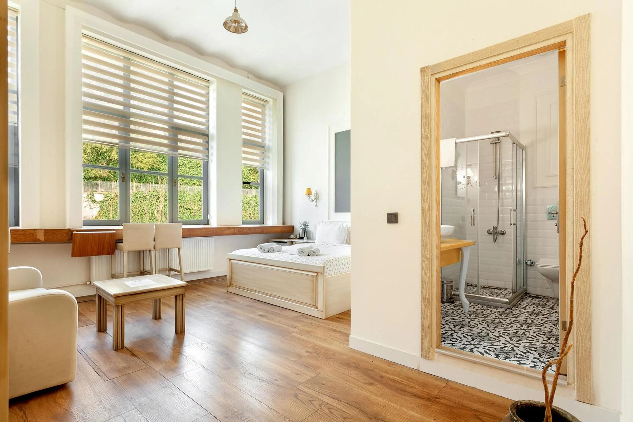 Bathroom in Cezayir Rooms