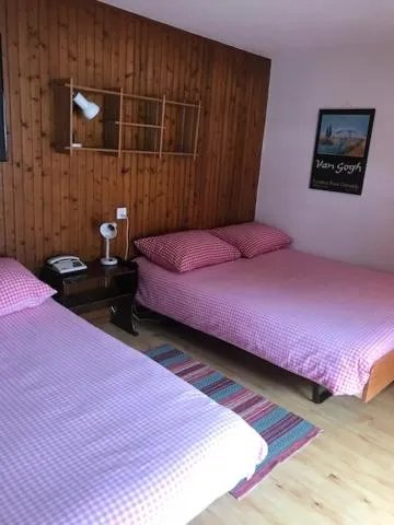 Bed in Hotel Mirabeau