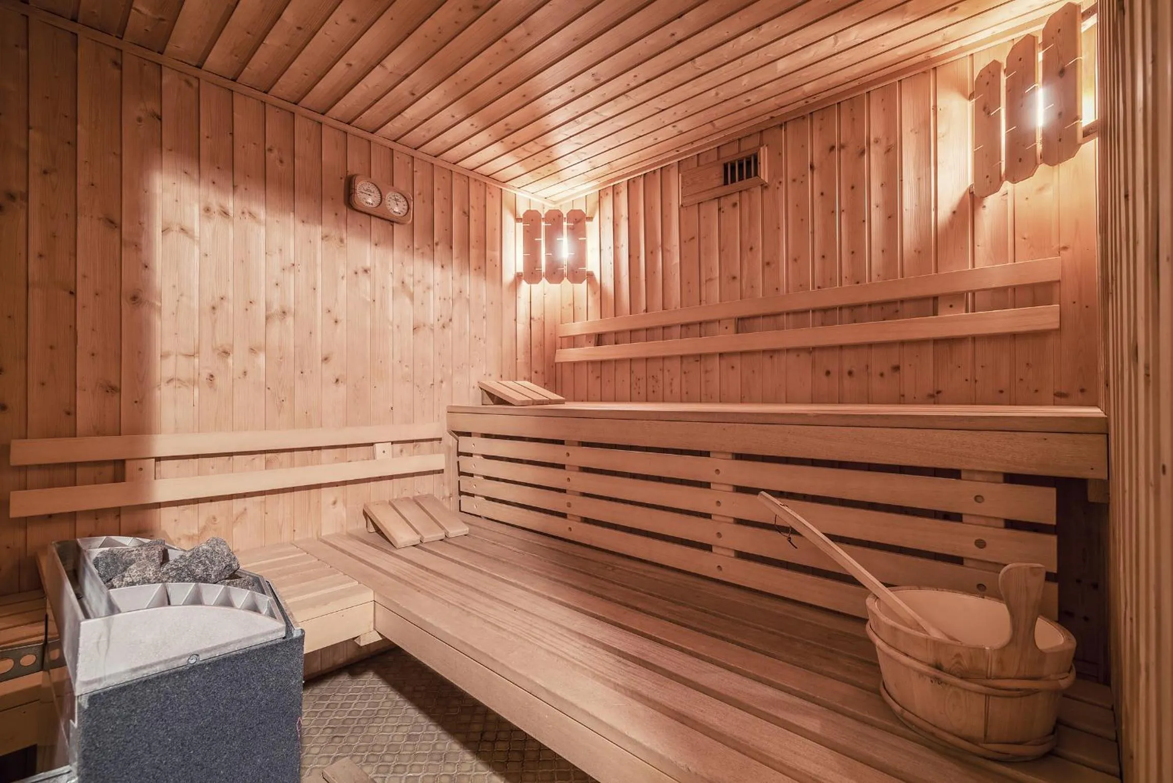 Sauna in Hotel Mirabeau