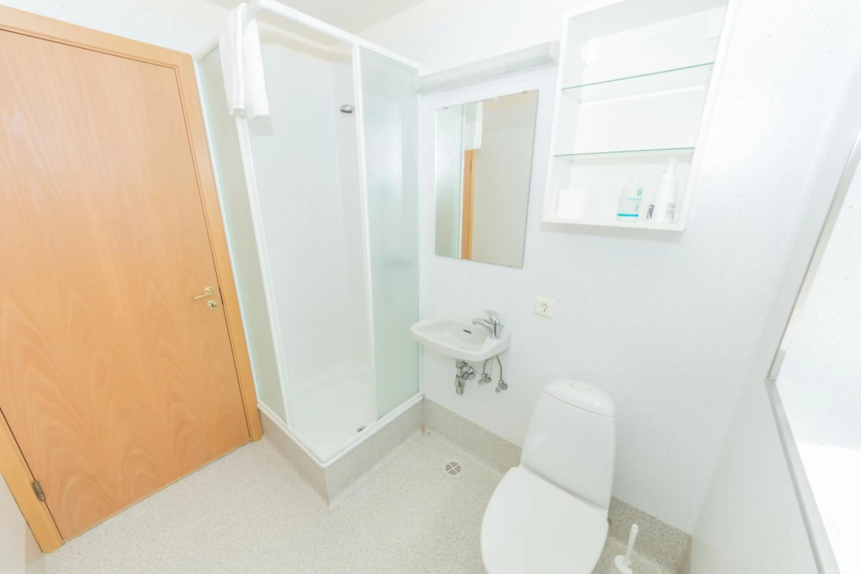 Shower in Hotel Nordurljos